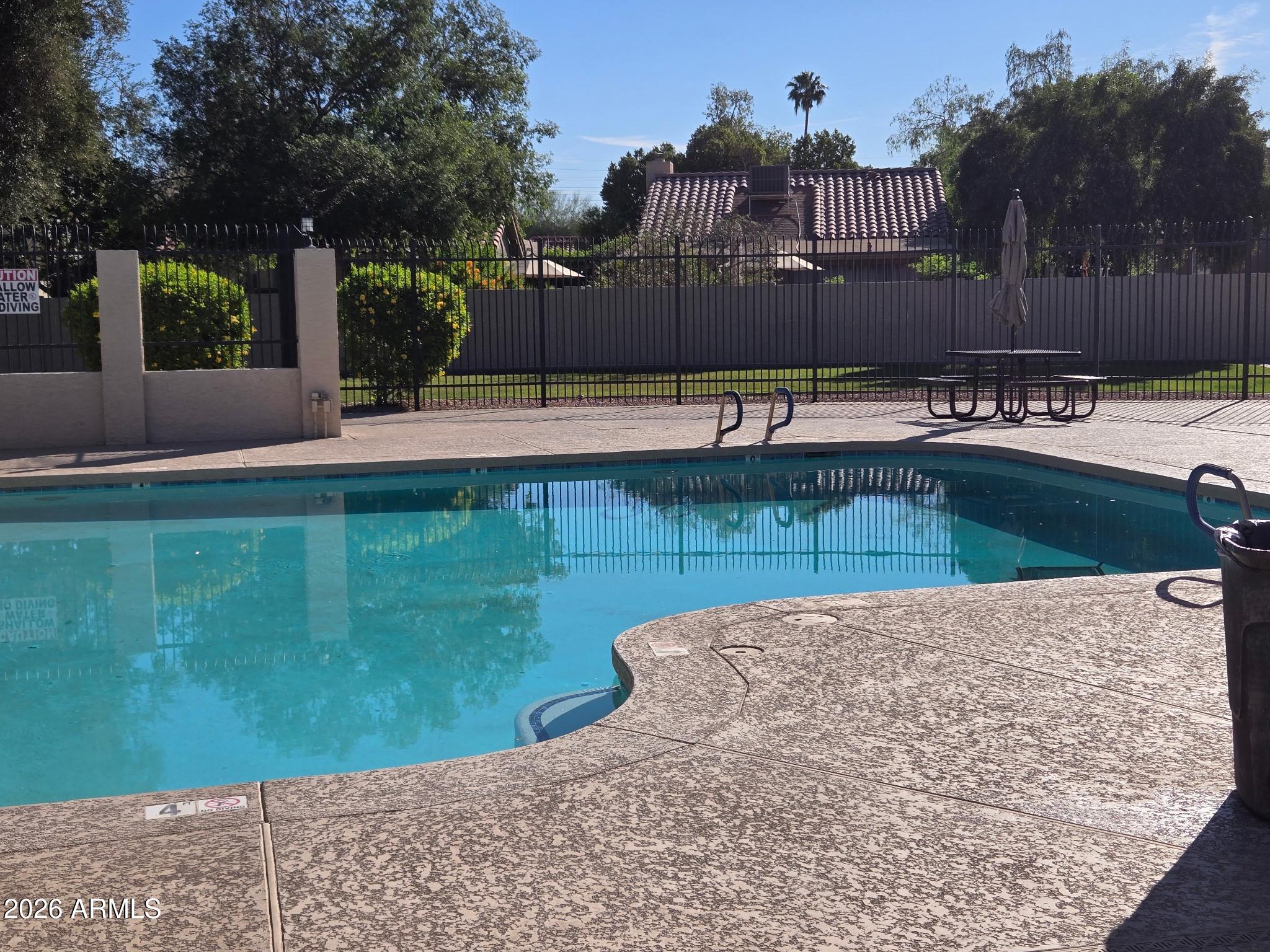 2232 W IRONWOOD Drive