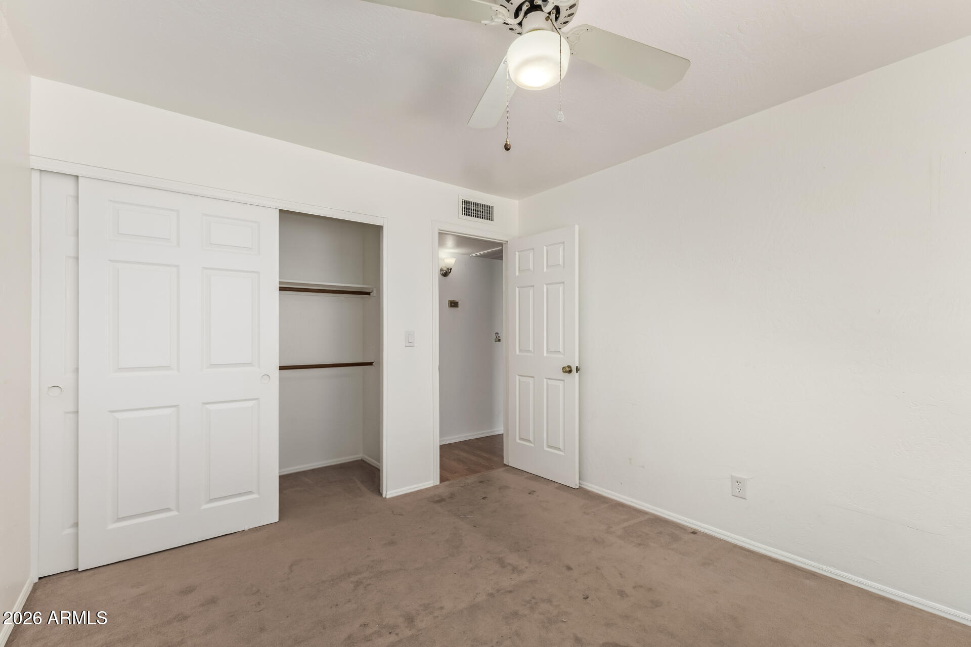 2232 W IRONWOOD Drive
