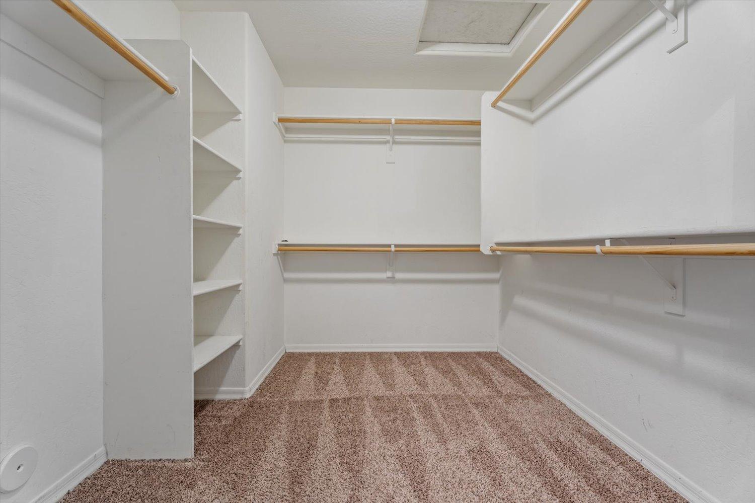 1423 S Newberry Lane