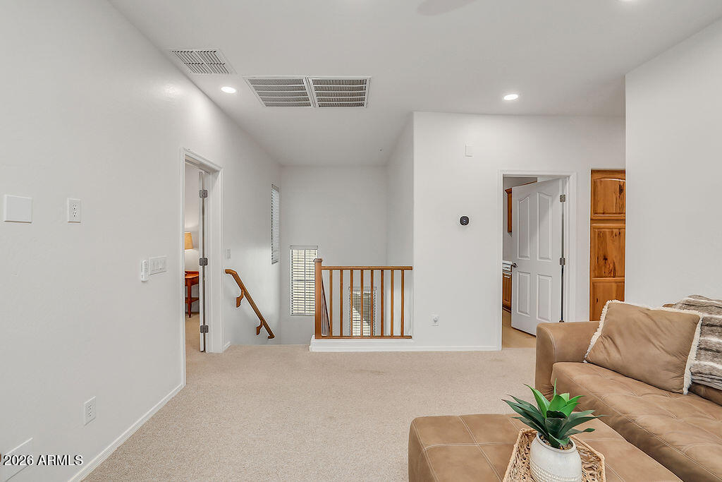 3116 E TAMARISK Street