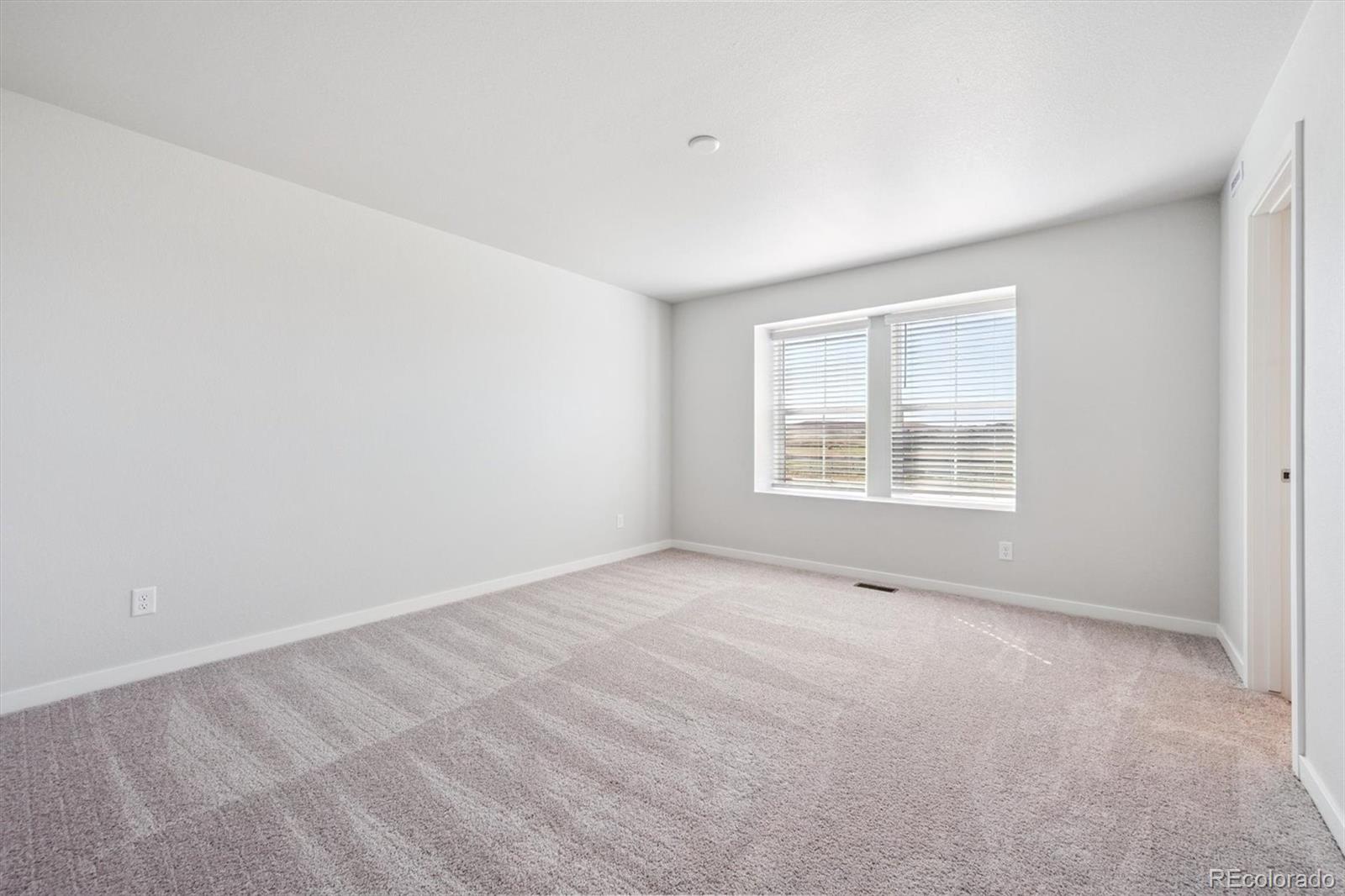 18978 E 94th Place