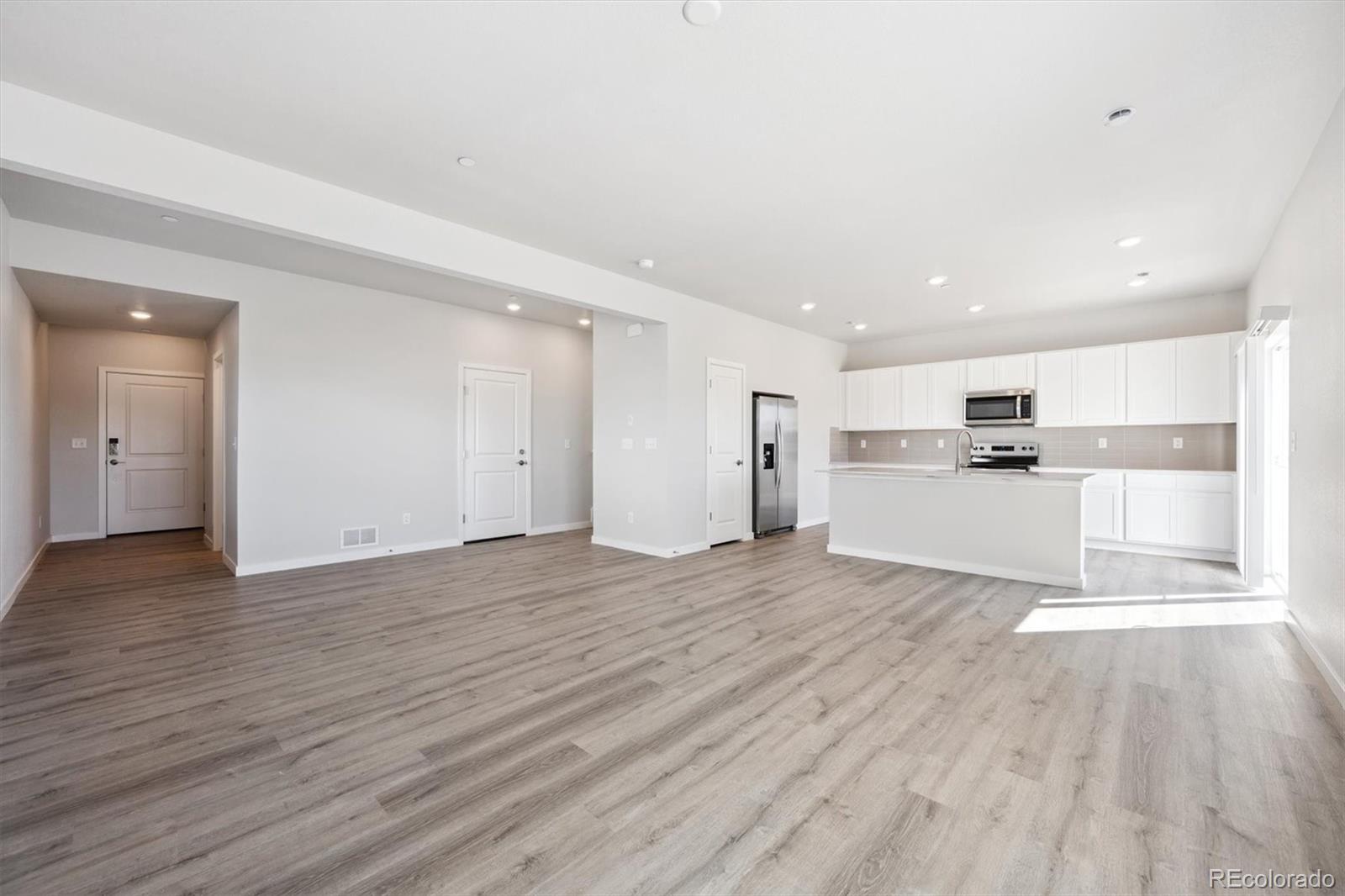18978 E 94th Place