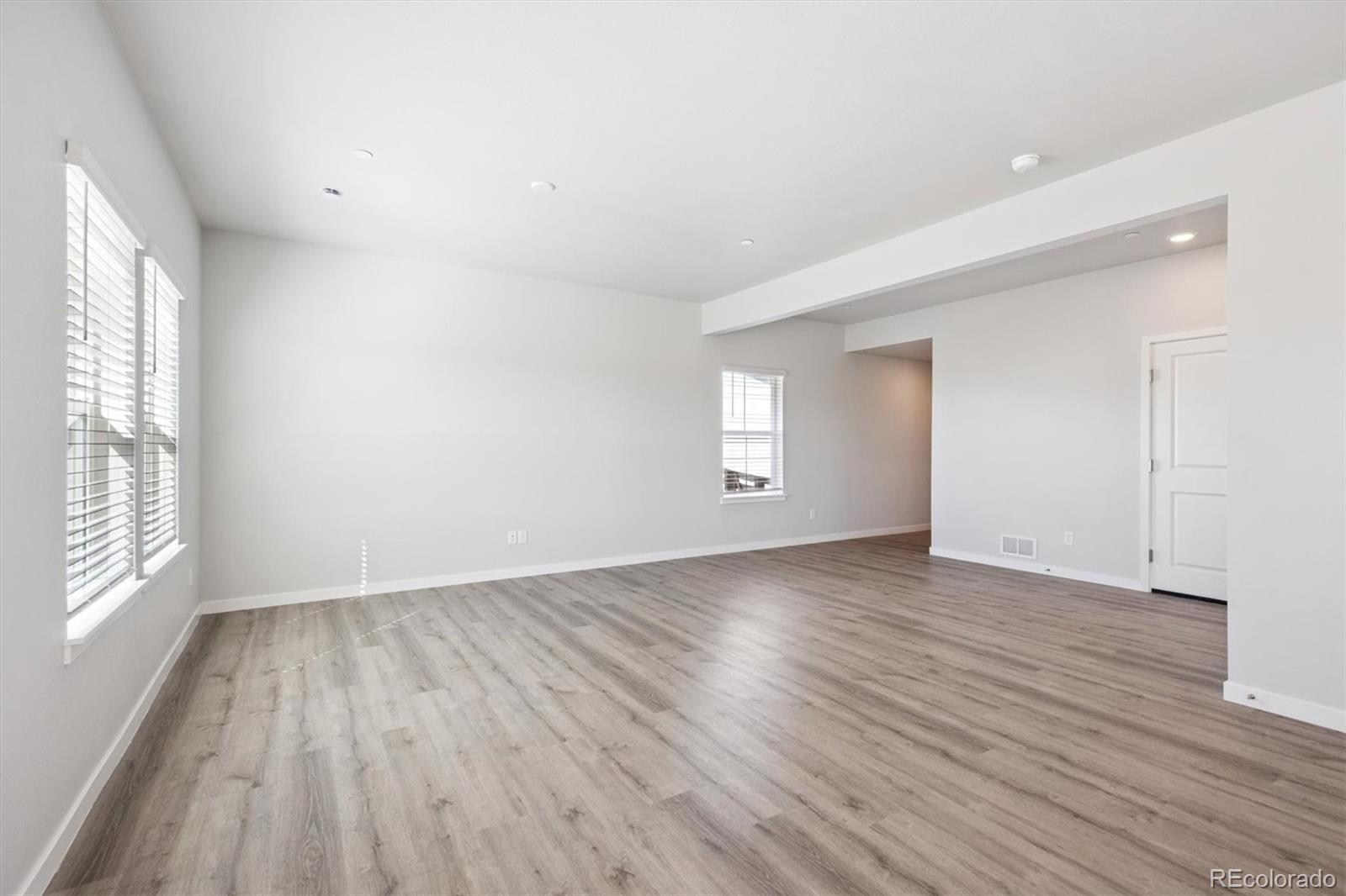 18978 E 94th Place