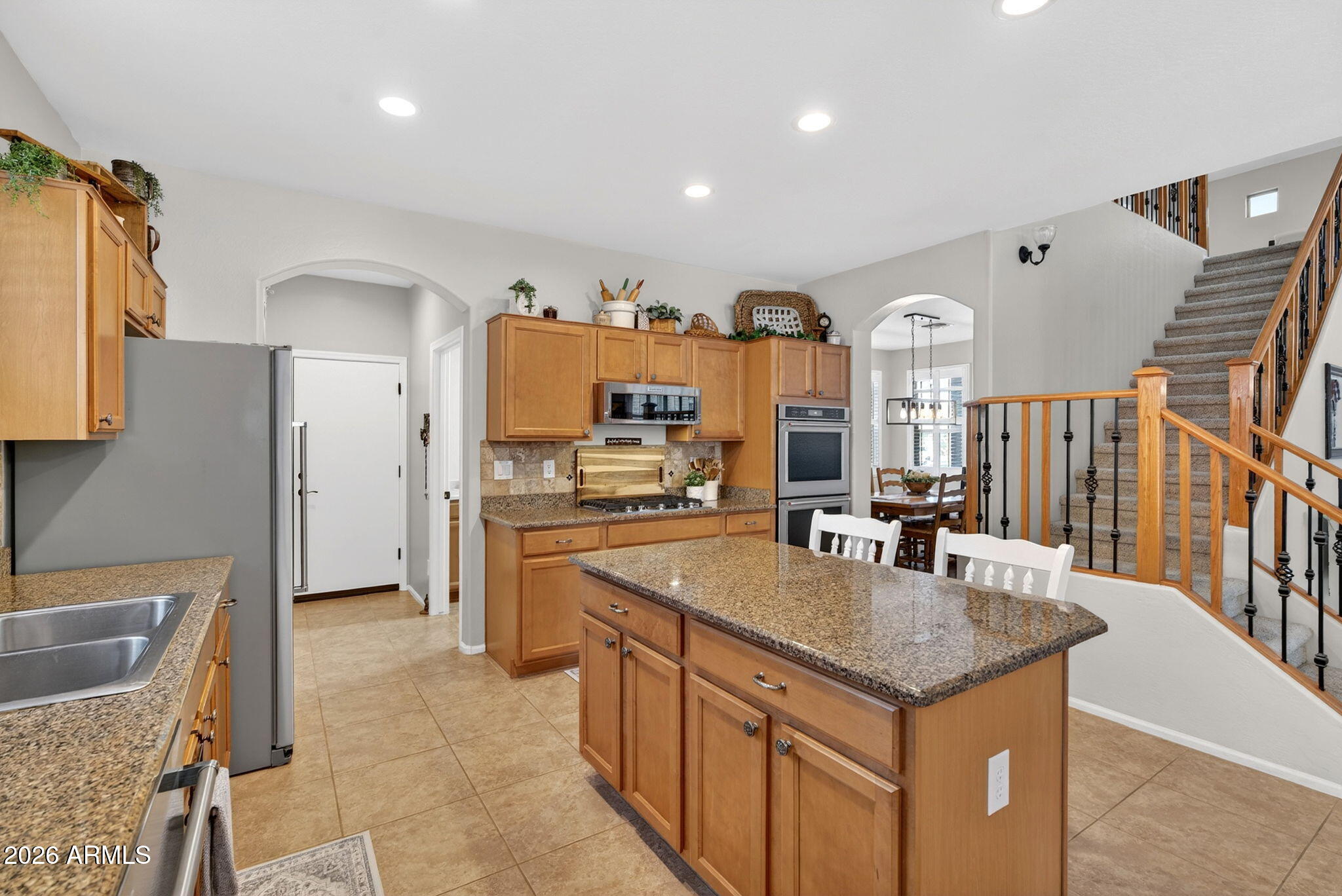 897 W HOLSTEIN Trail