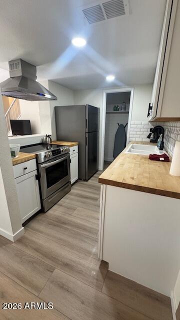 600 S DOBSON Road 79