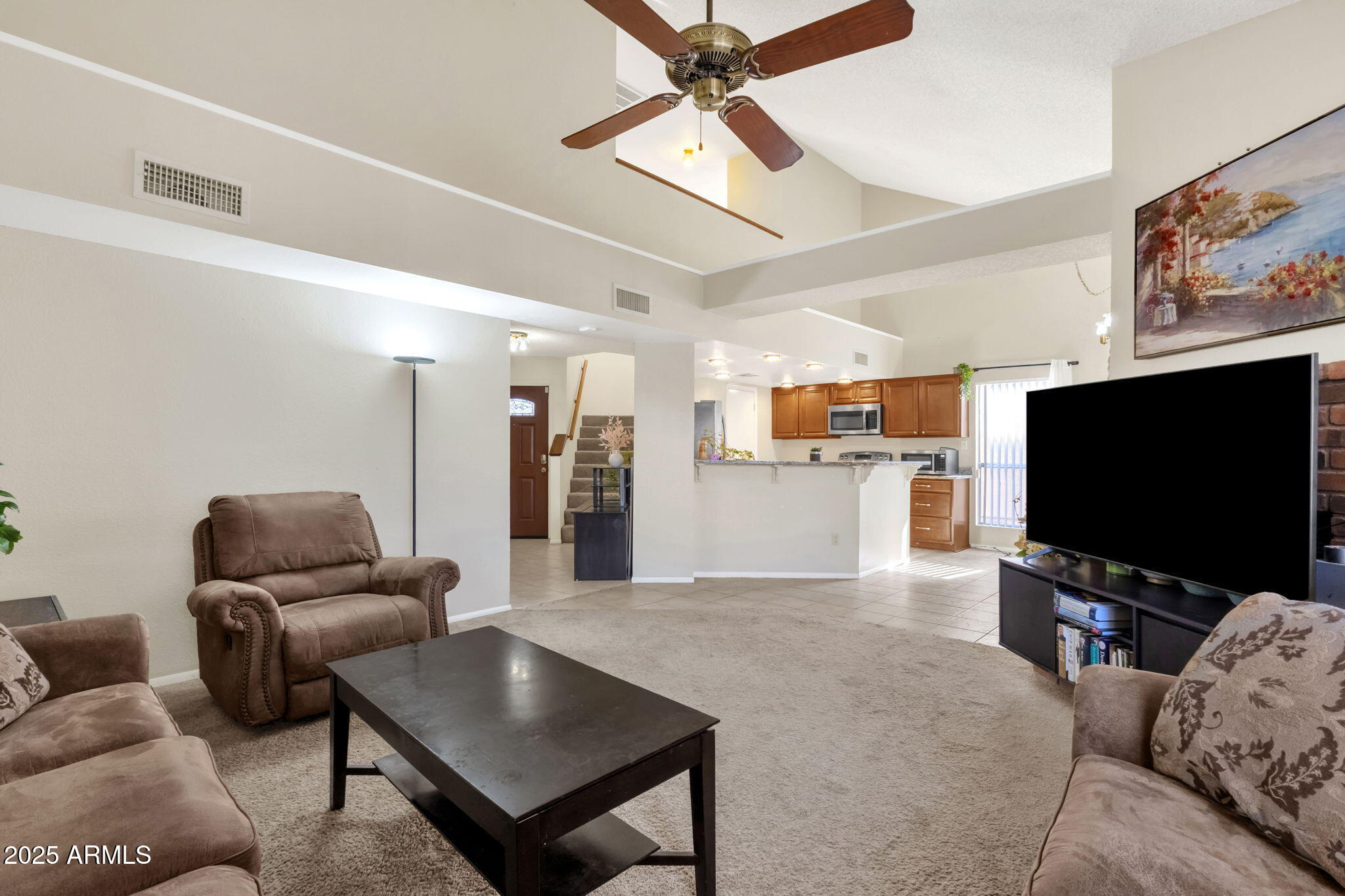 3833 W IVANHOE Street