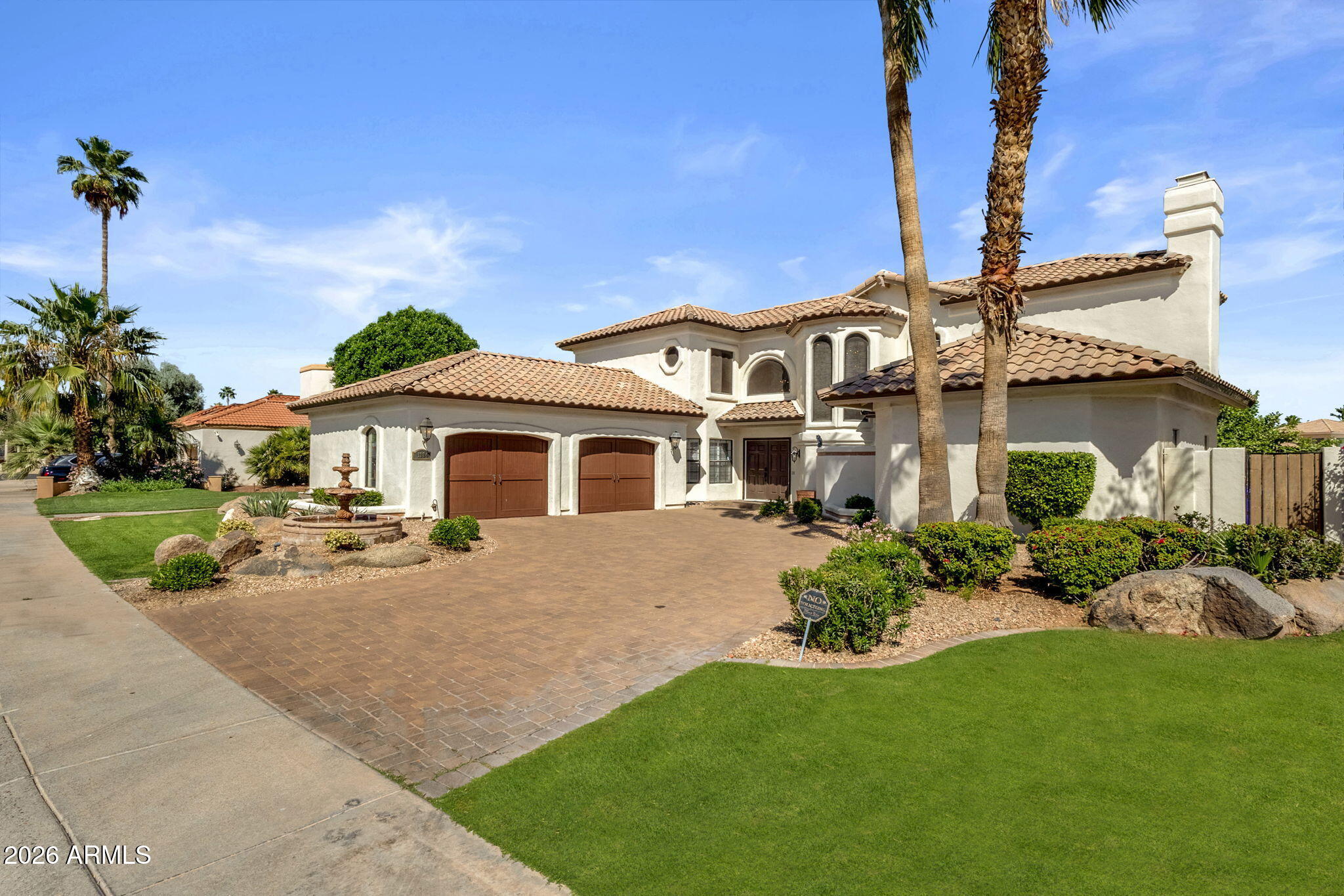 1334 W Sandpiper Drive