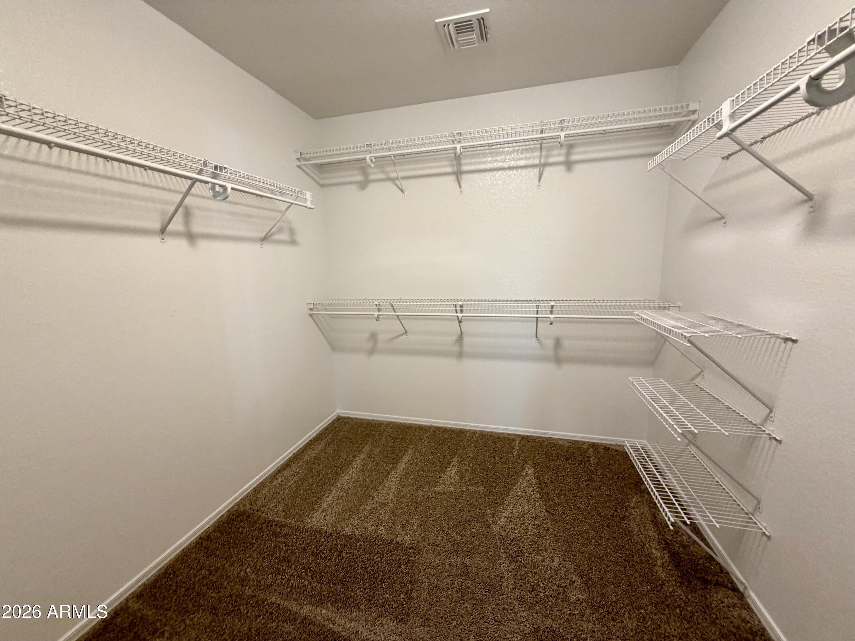 4668 E MEADOW LARK Way