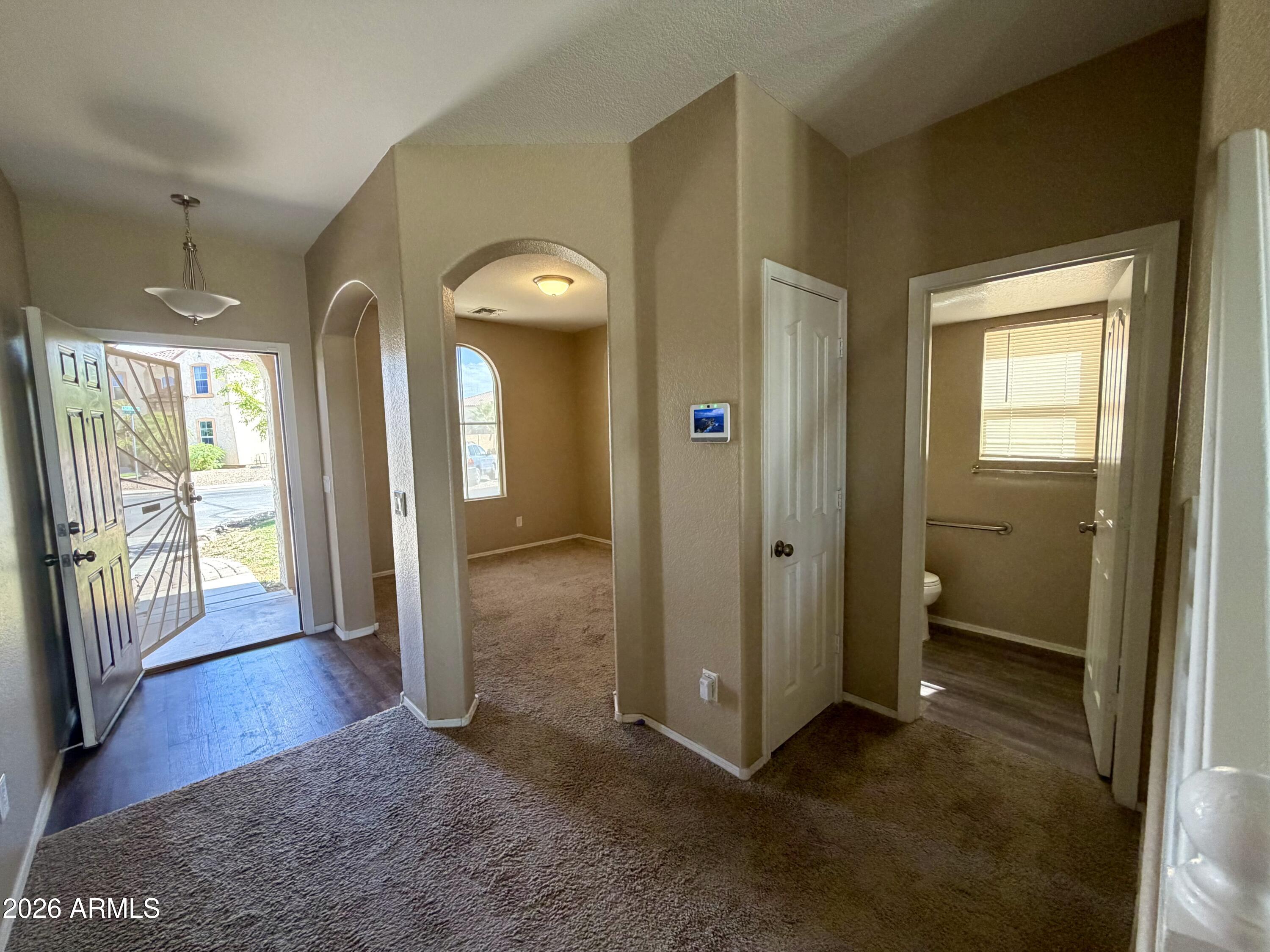 4668 E MEADOW LARK Way