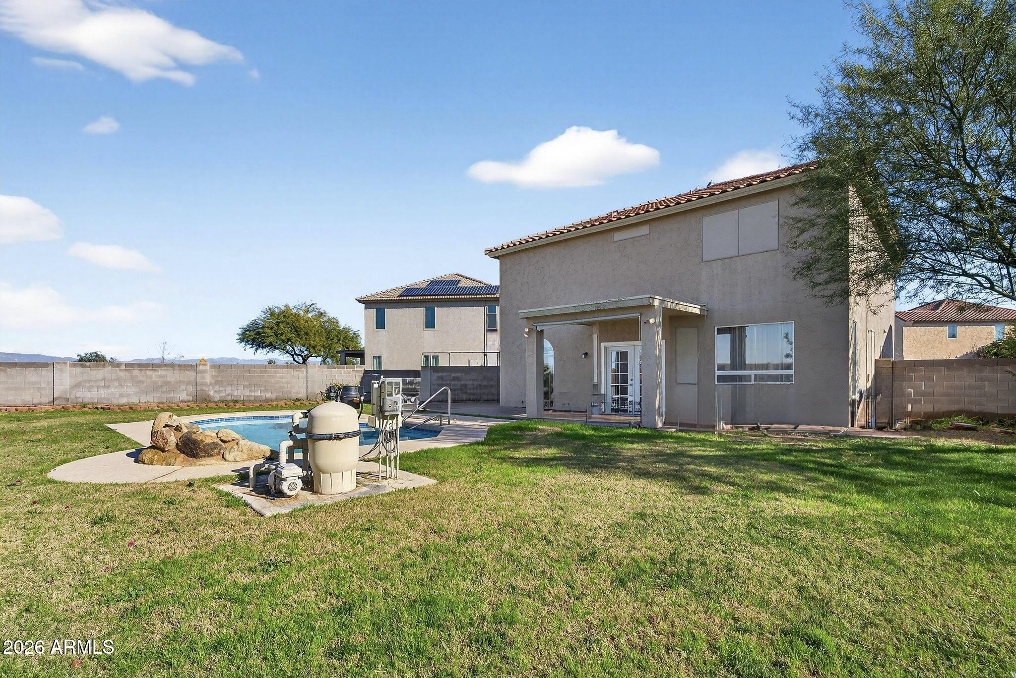 4668 E MEADOW LARK Way