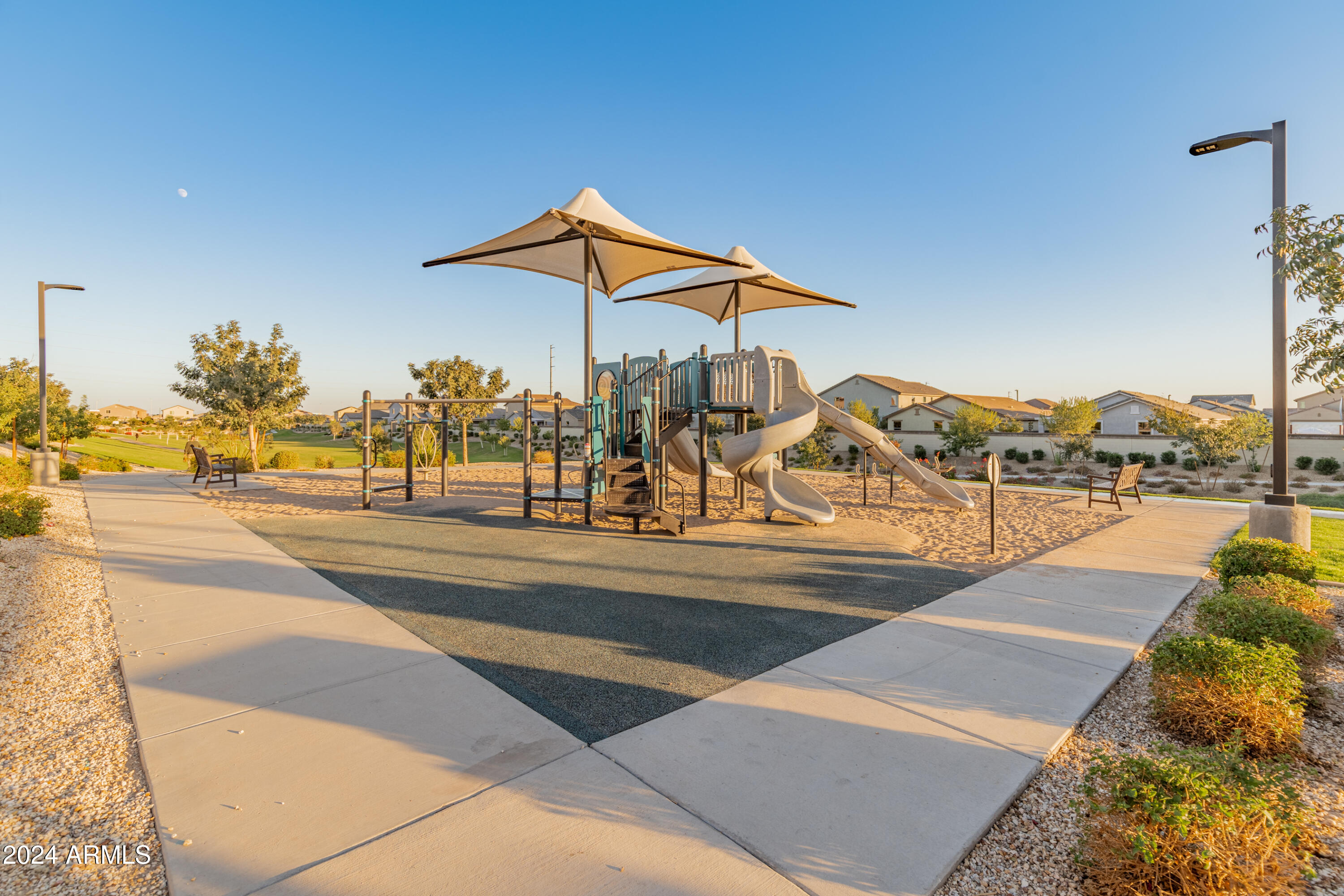 16848 W ALICE Avenue