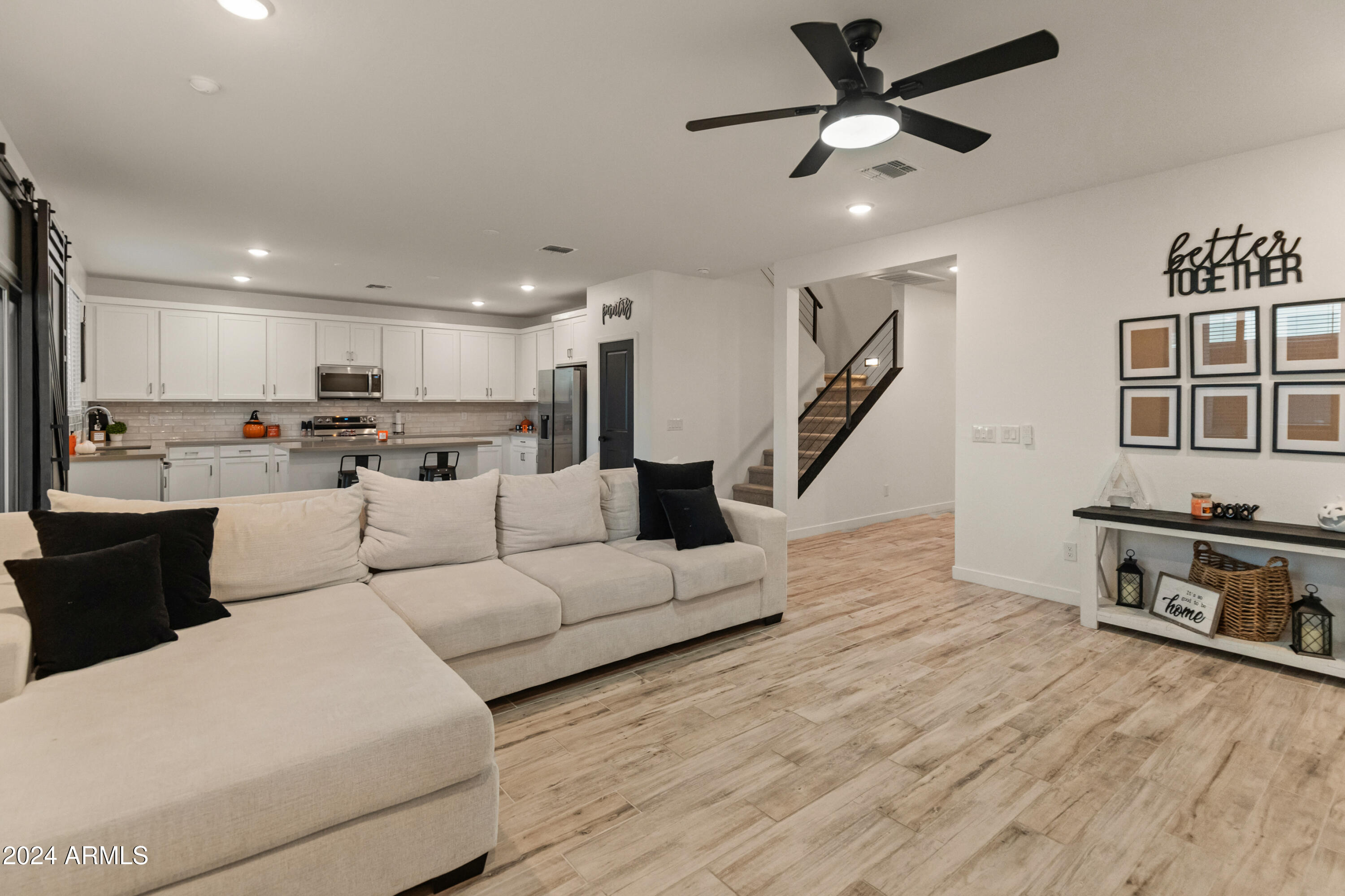 16848 W ALICE Avenue