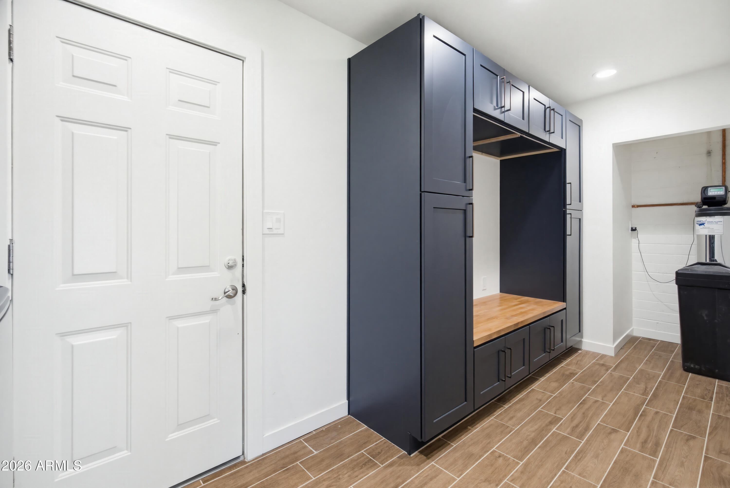 6503 S BONARDEN Lane