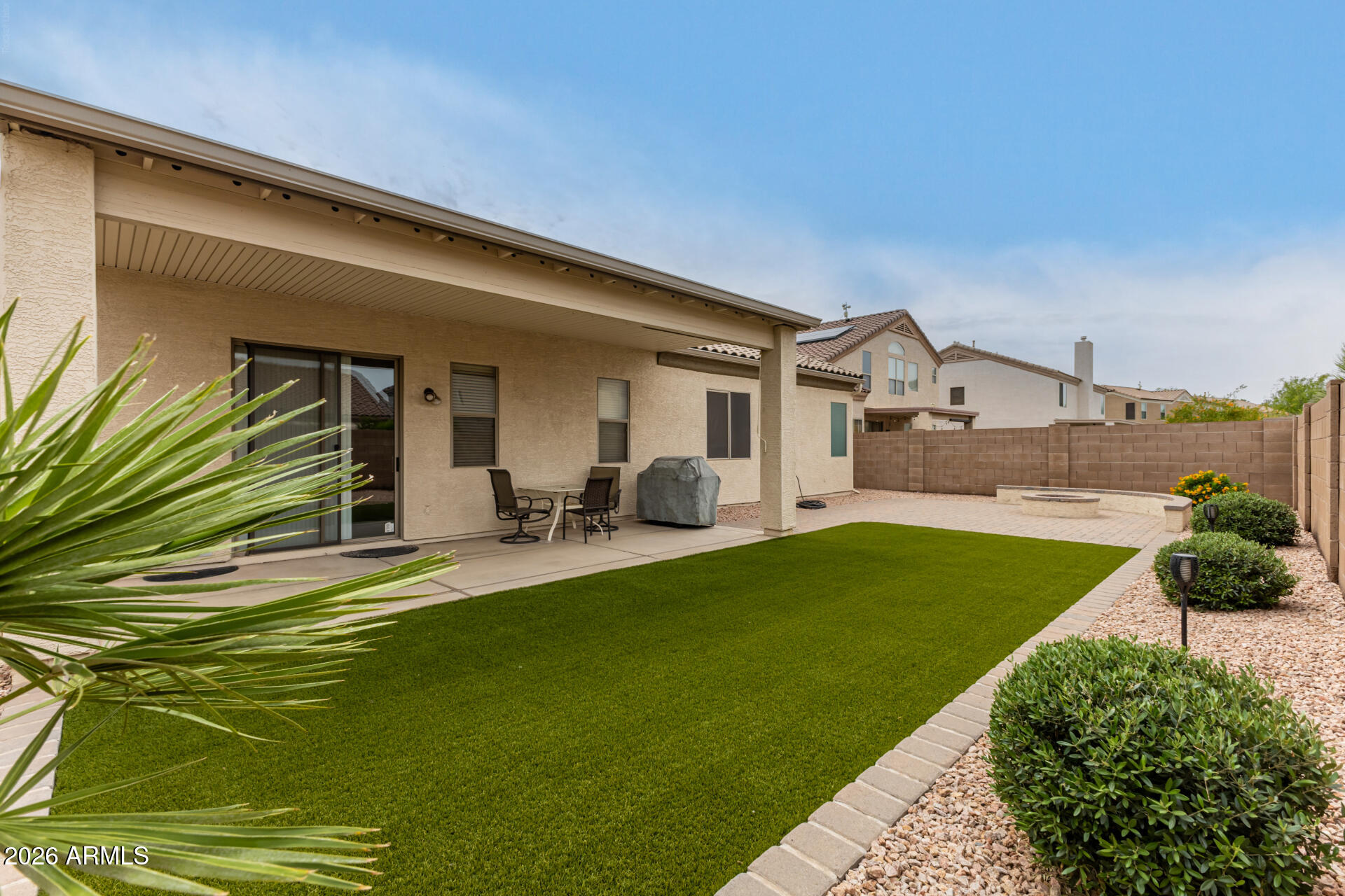 1114 W MULBERRY Drive