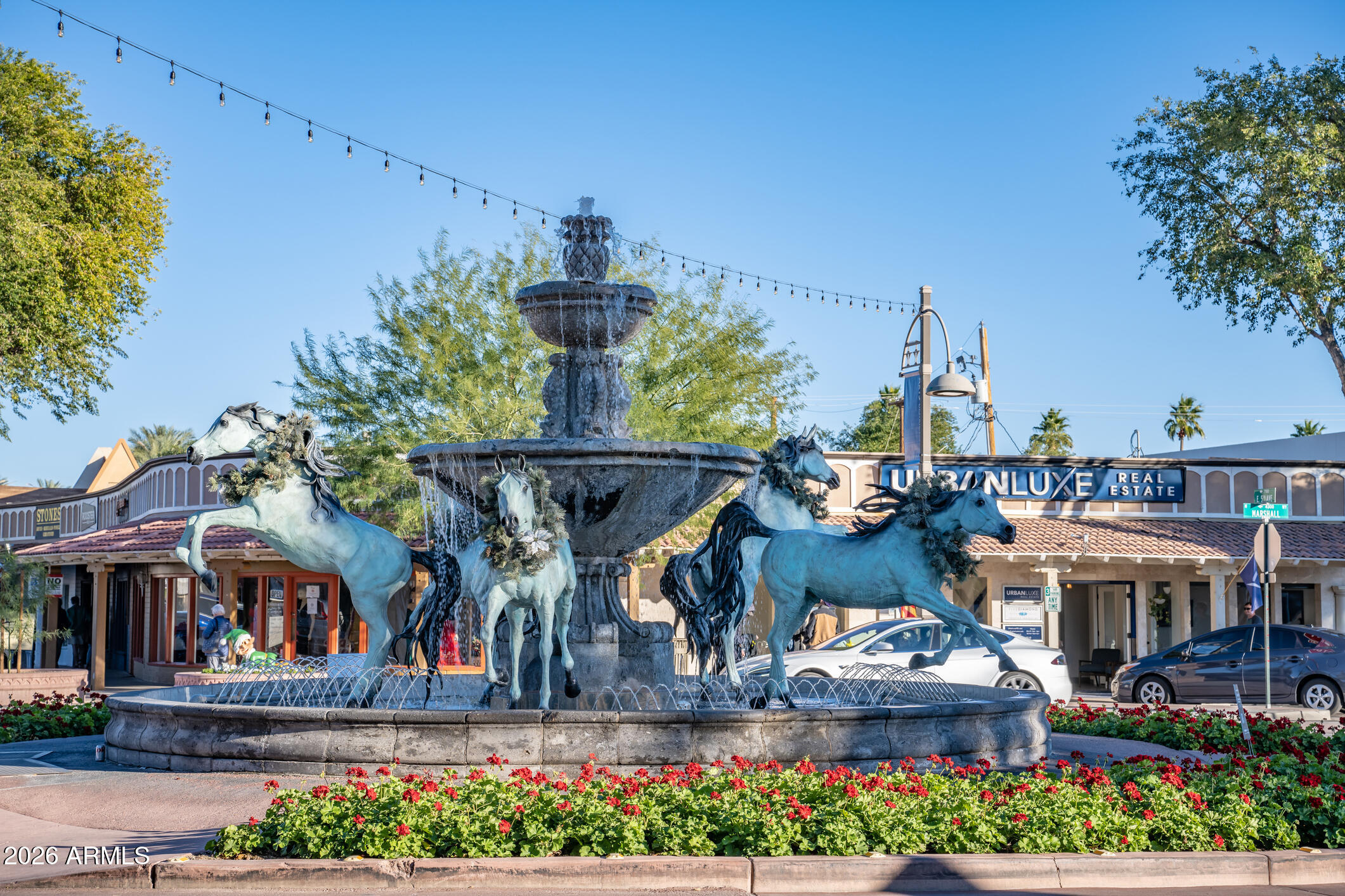 8319 E Bonnie Rose Avenue