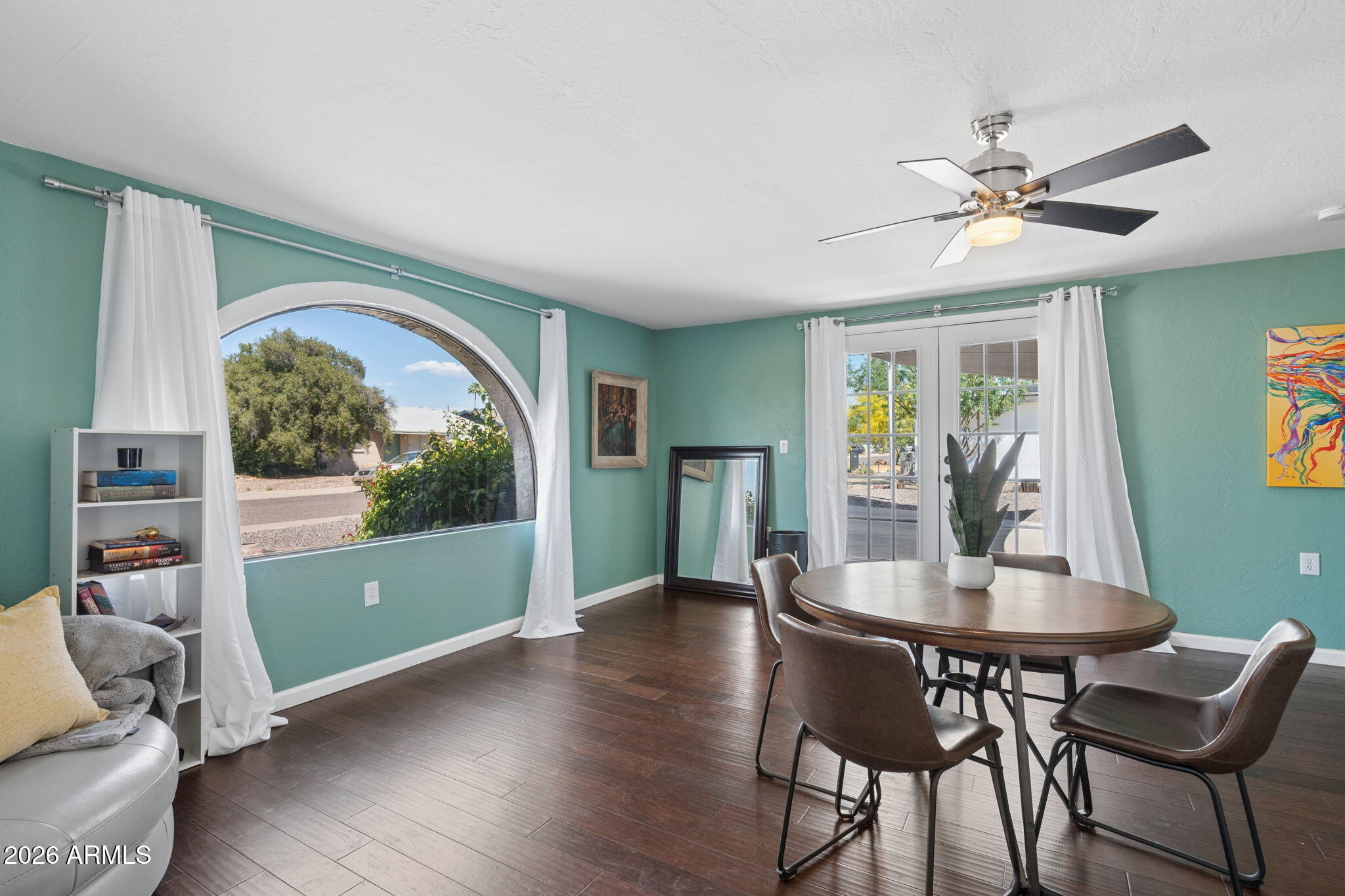 8319 E Bonnie Rose Avenue