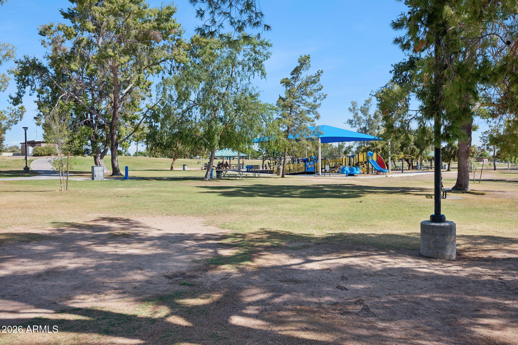 8319 E Bonnie Rose Avenue