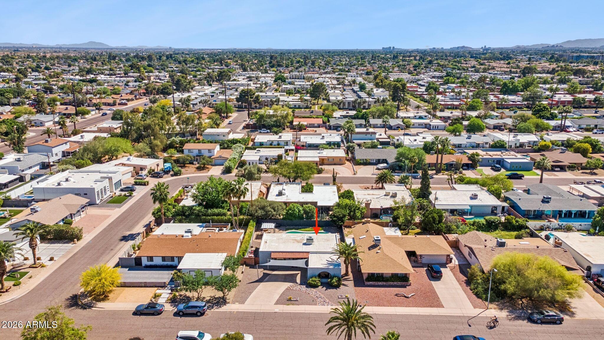 8319 E Bonnie Rose Avenue