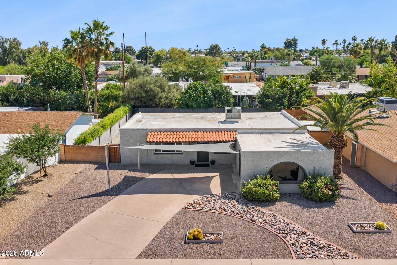 8319 E Bonnie Rose Avenue