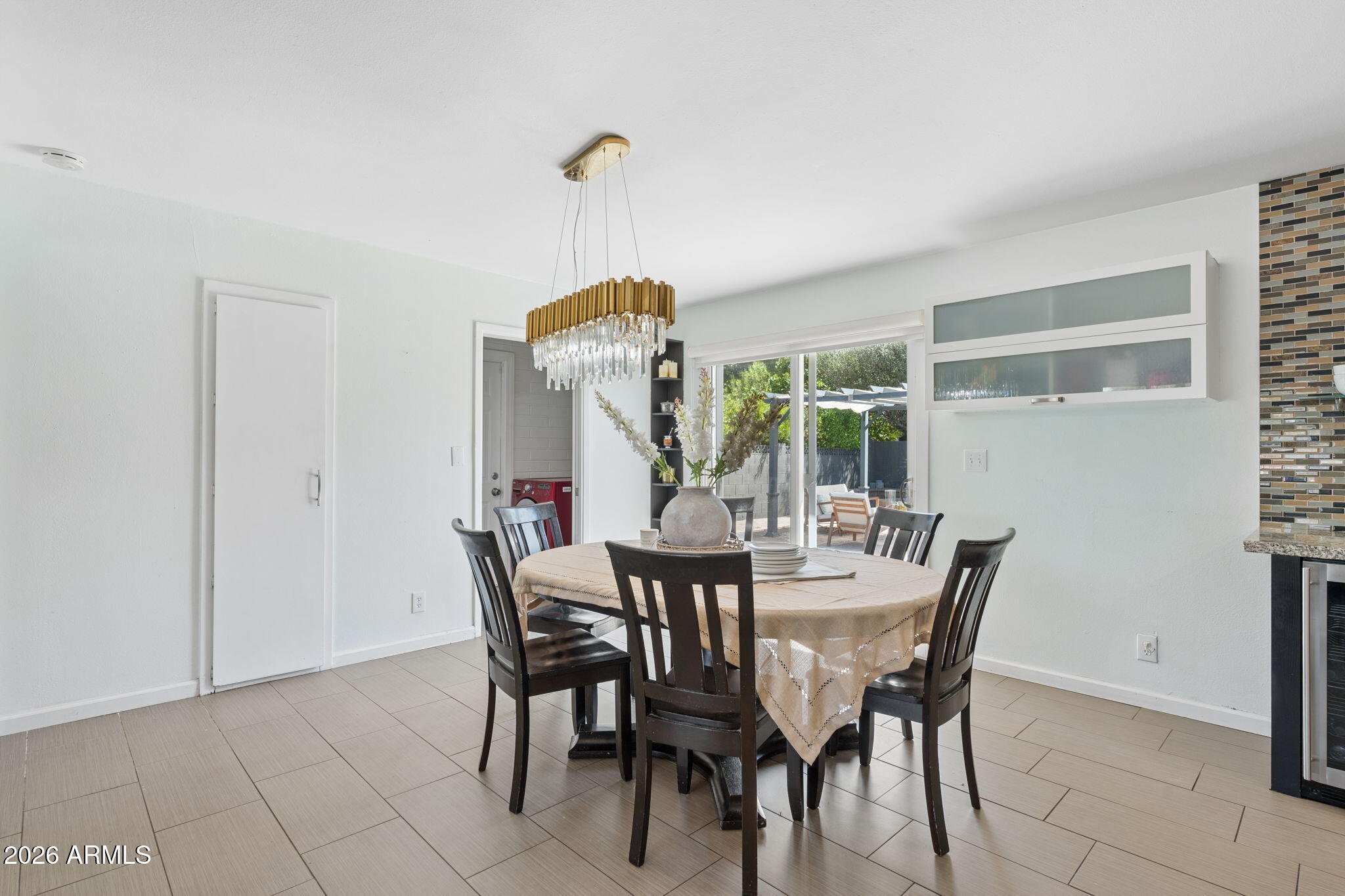 8319 E Bonnie Rose Avenue