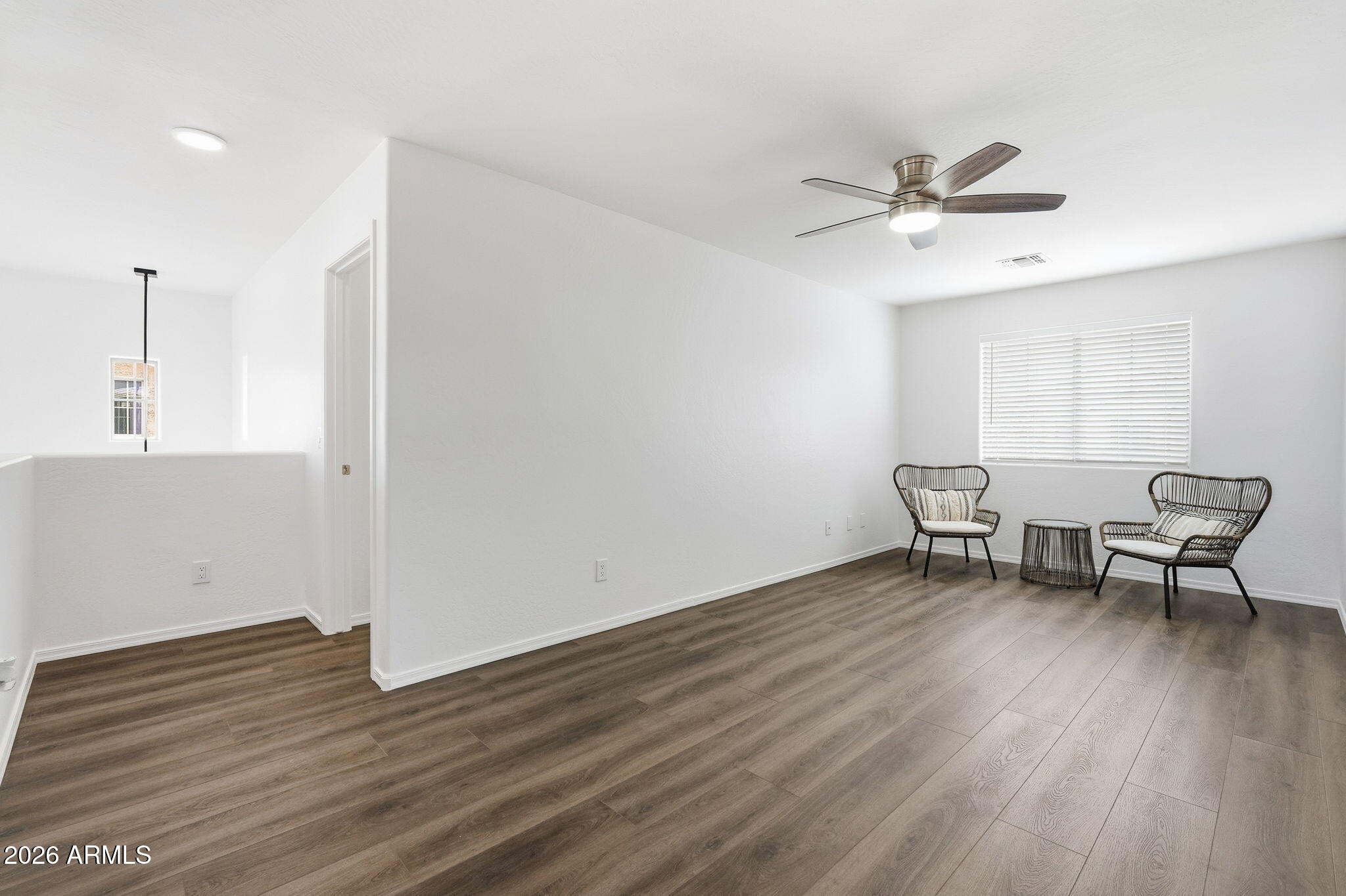 462 E CHRISTOPHER Street