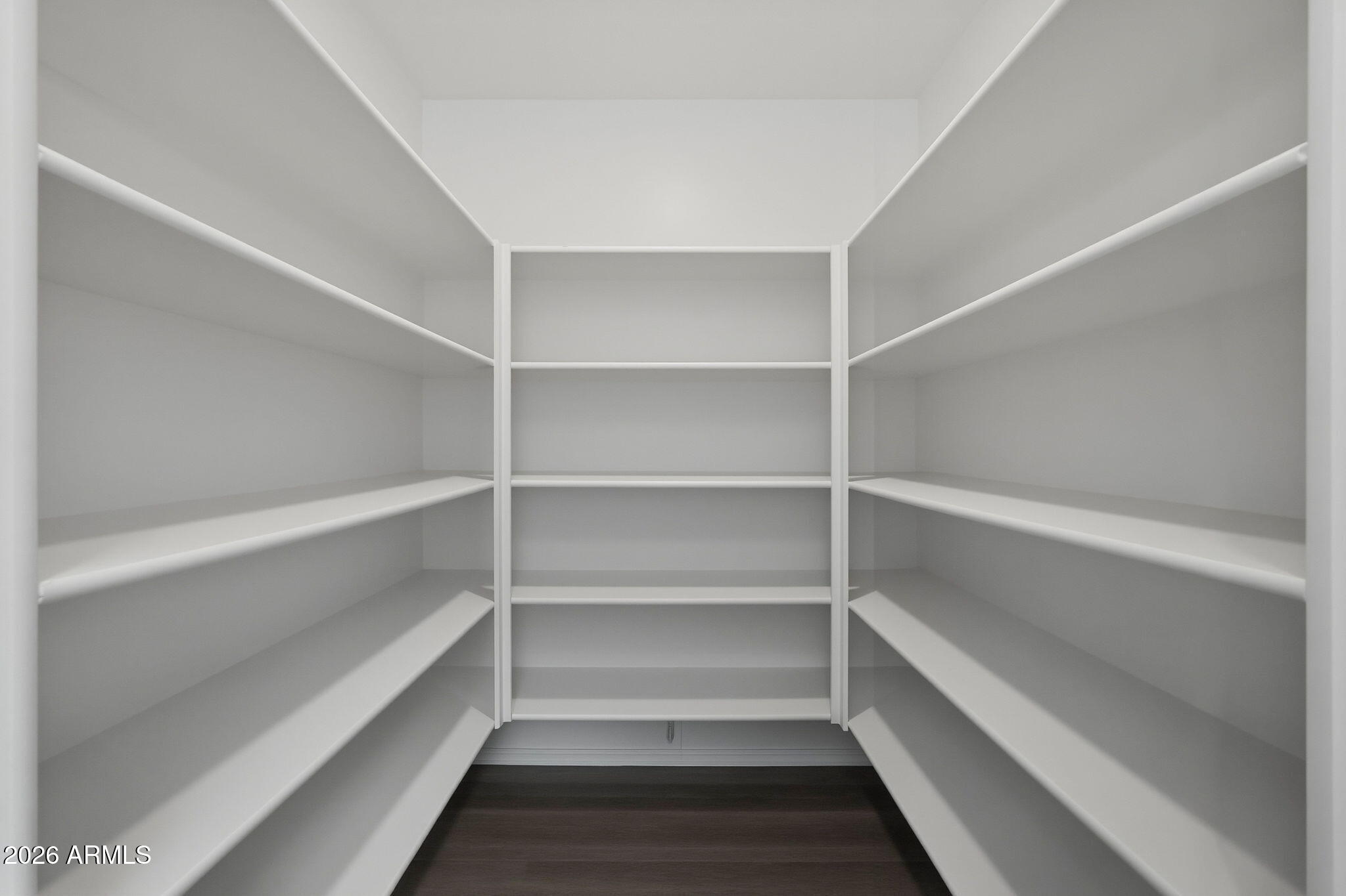 462 E CHRISTOPHER Street