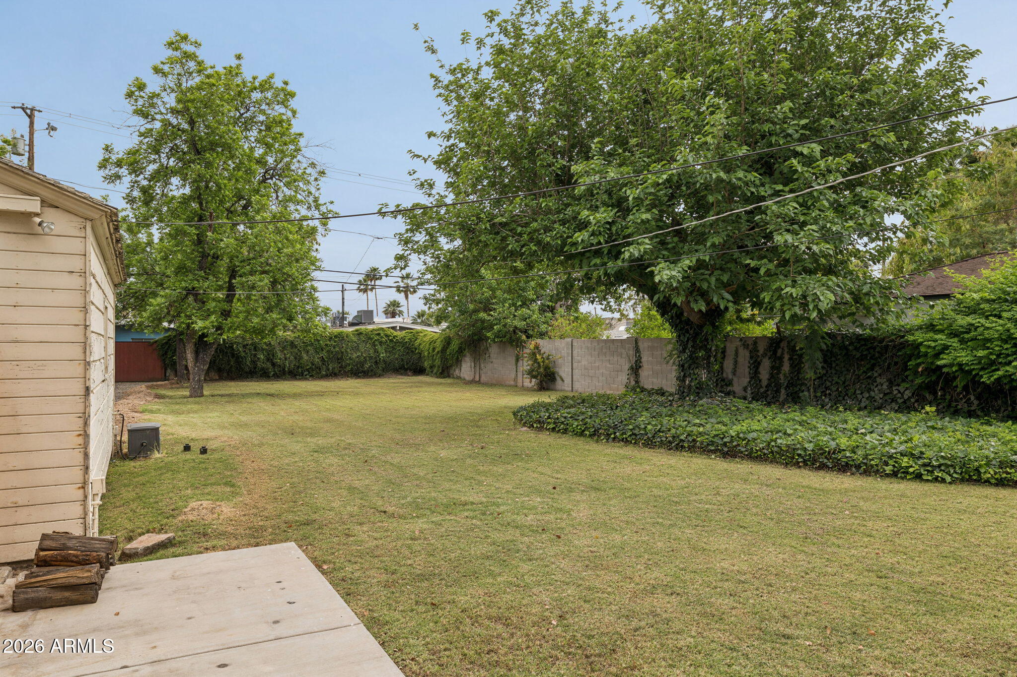 931 W MACKENZIE Drive