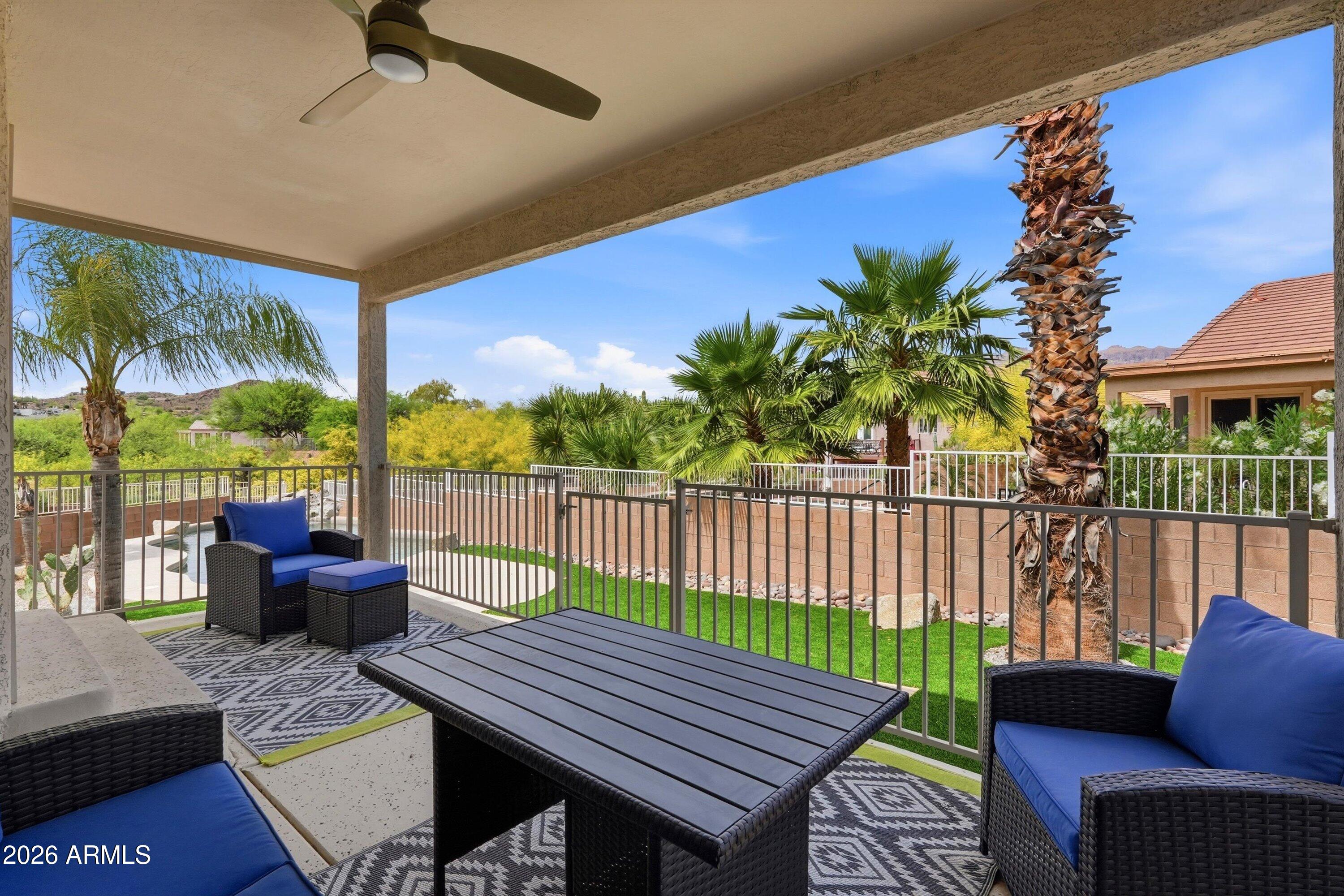 10142 E DAYBREAK Place