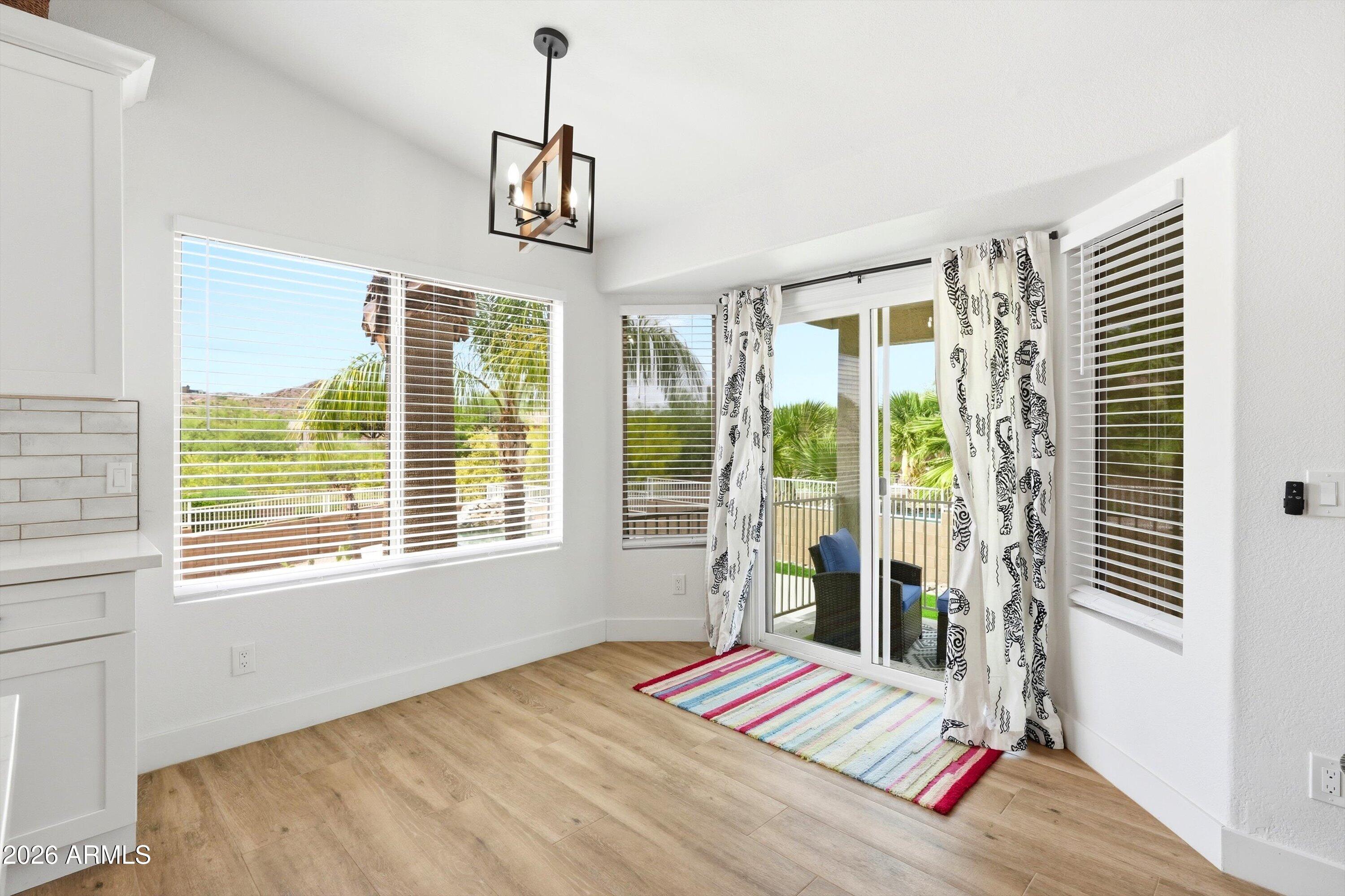 10142 E DAYBREAK Place