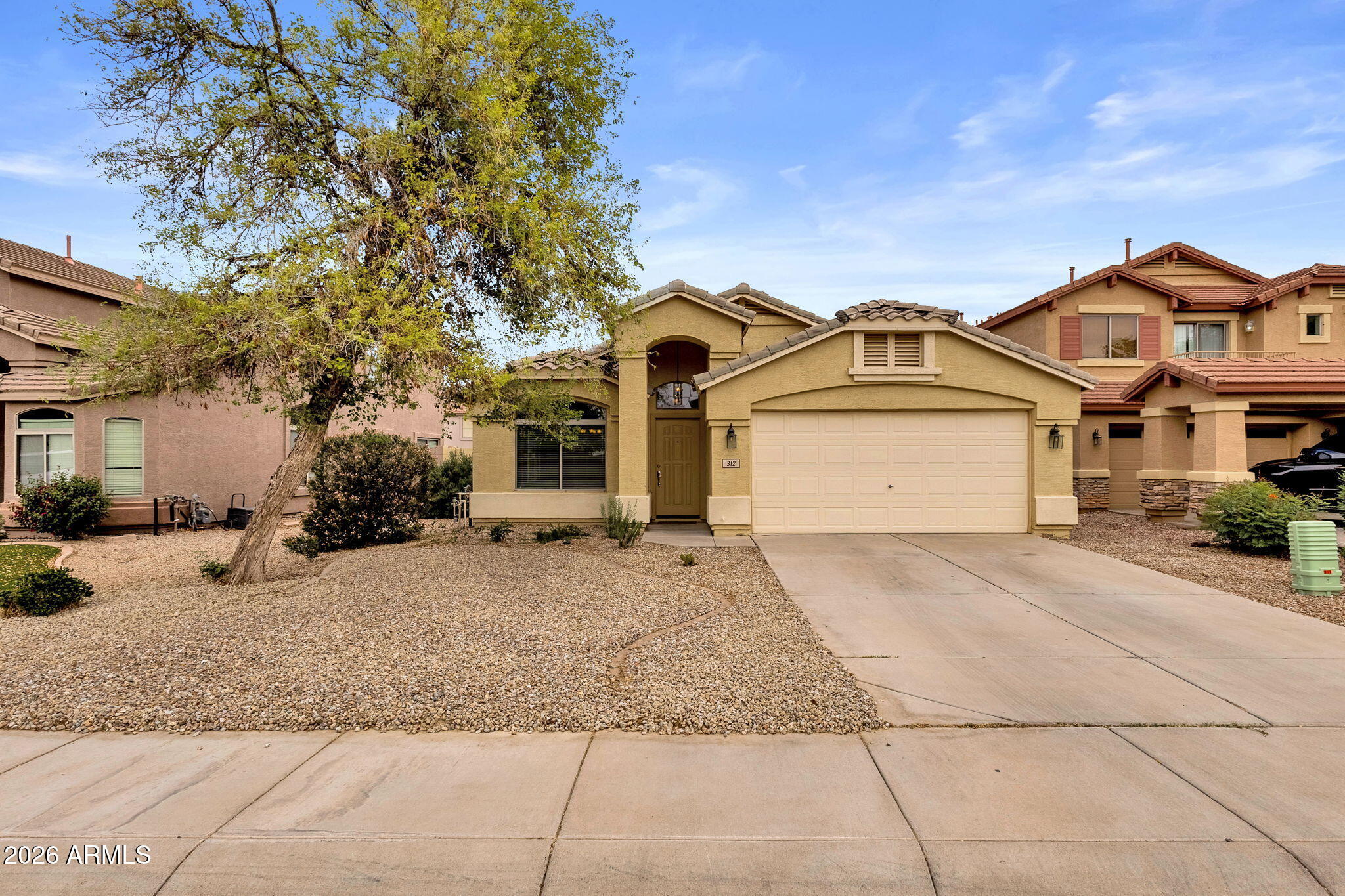 312 W Dana Drive