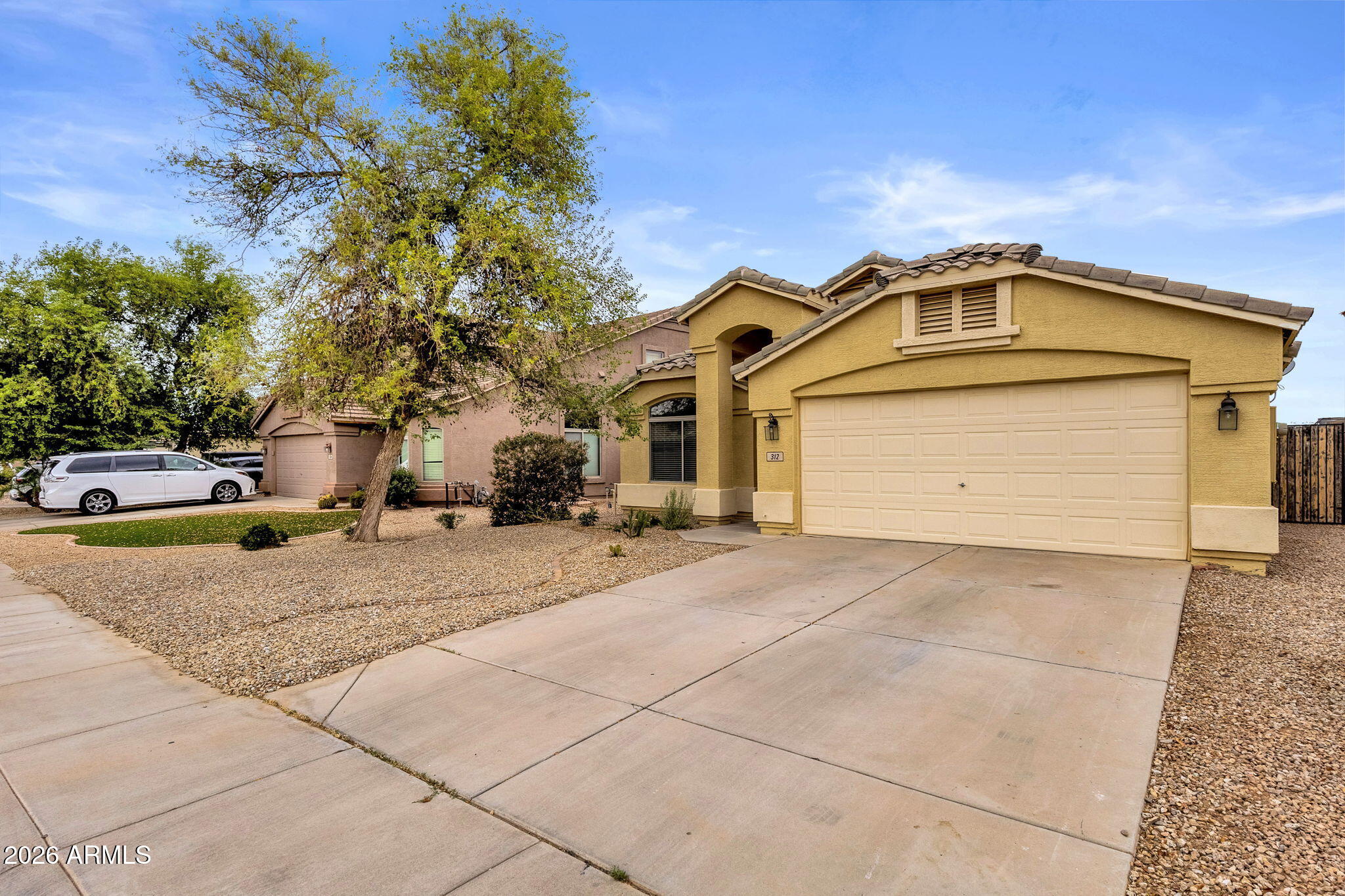 312 W Dana Drive