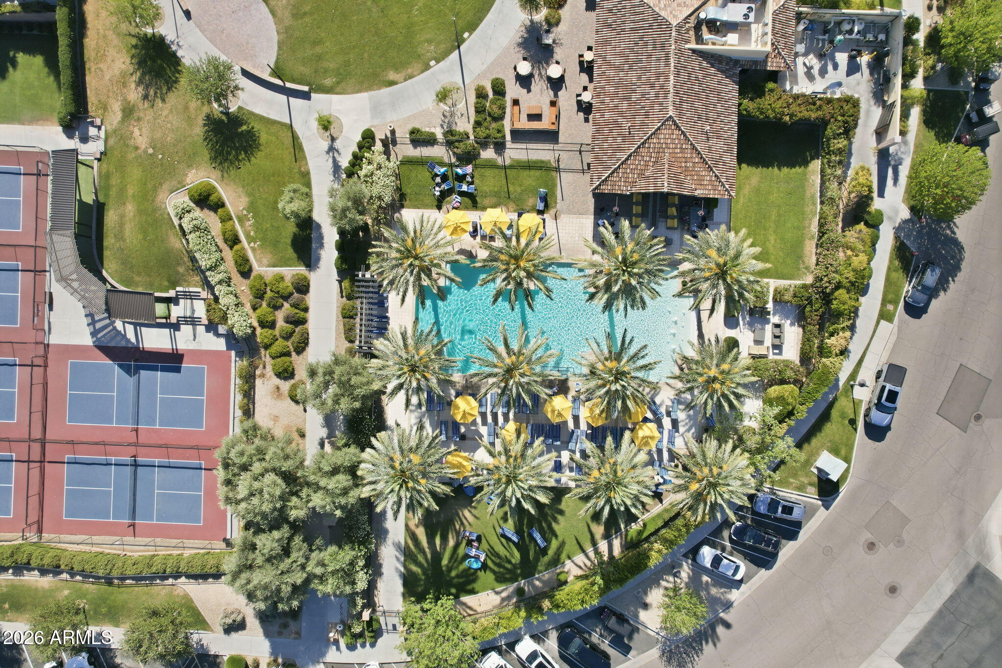 35818 N POMELO Trail