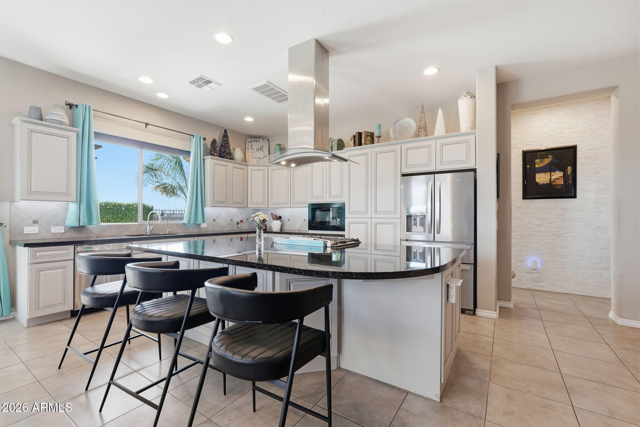 35818 N POMELO Trail