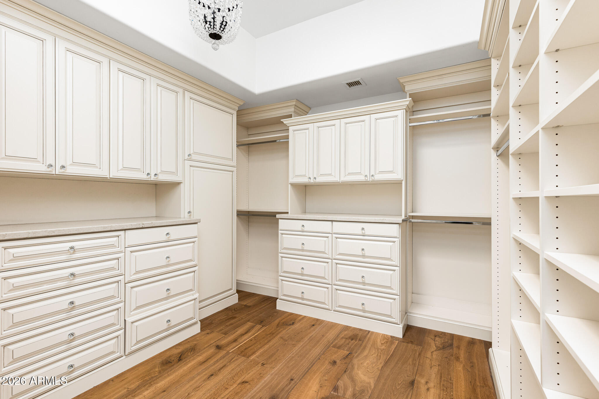 7025 E ASHLER HILLS Drive