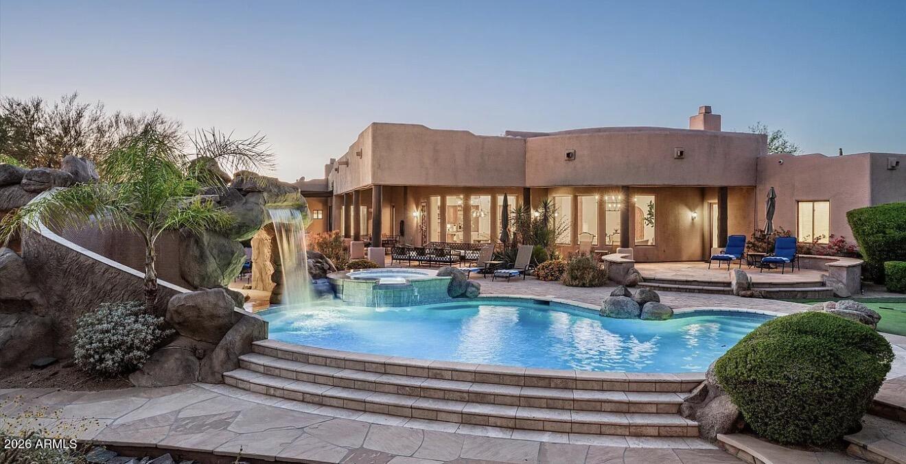 7025 E ASHLER HILLS Drive