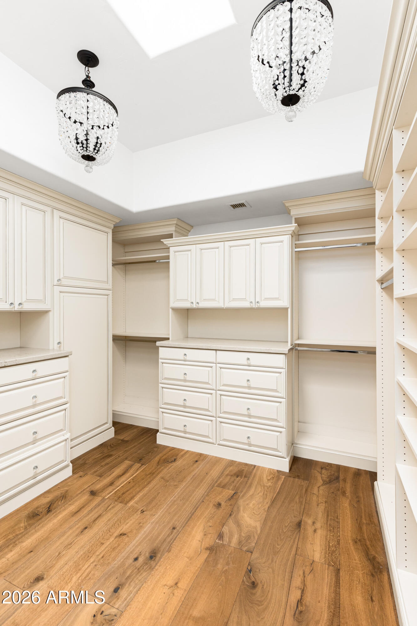 7025 E ASHLER HILLS Drive