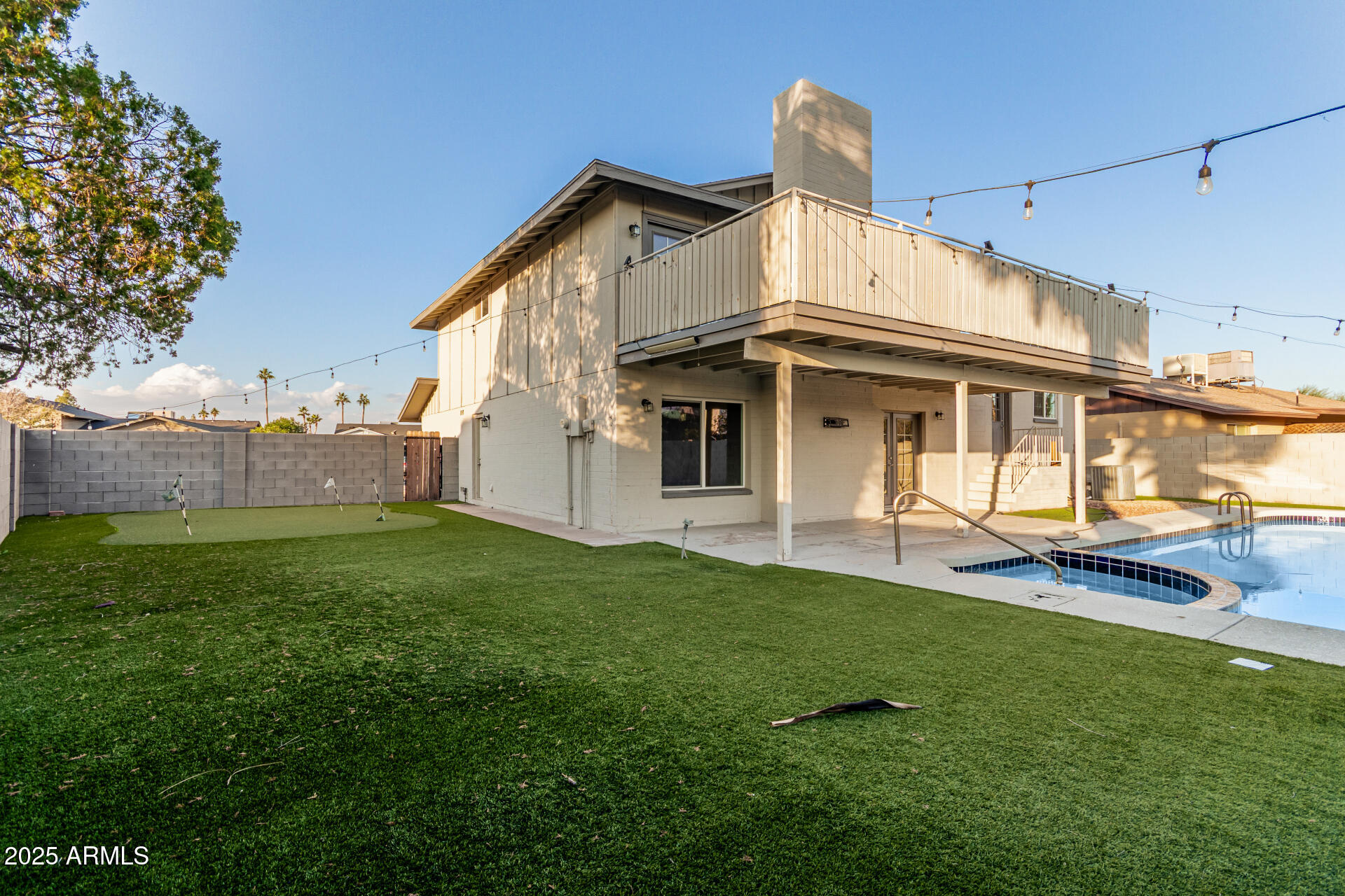 1717 E PEBBLE BEACH Drive