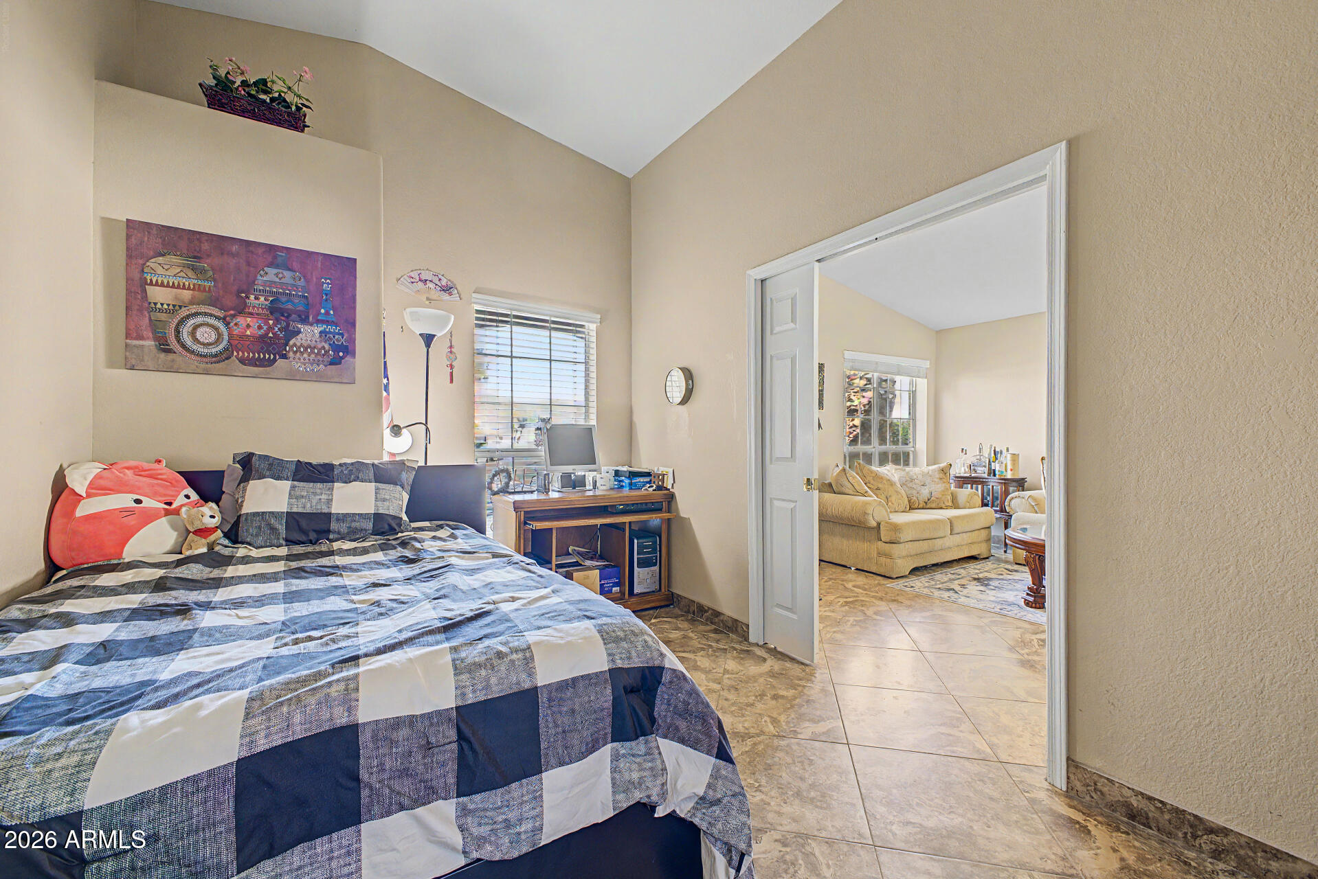 15817 S 28TH Place
