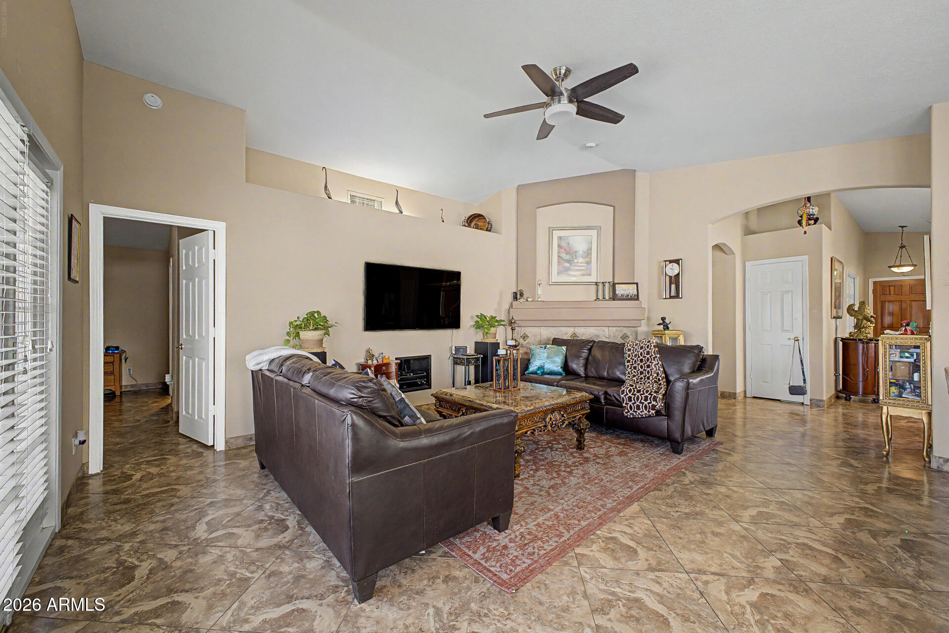 15817 S 28TH Place