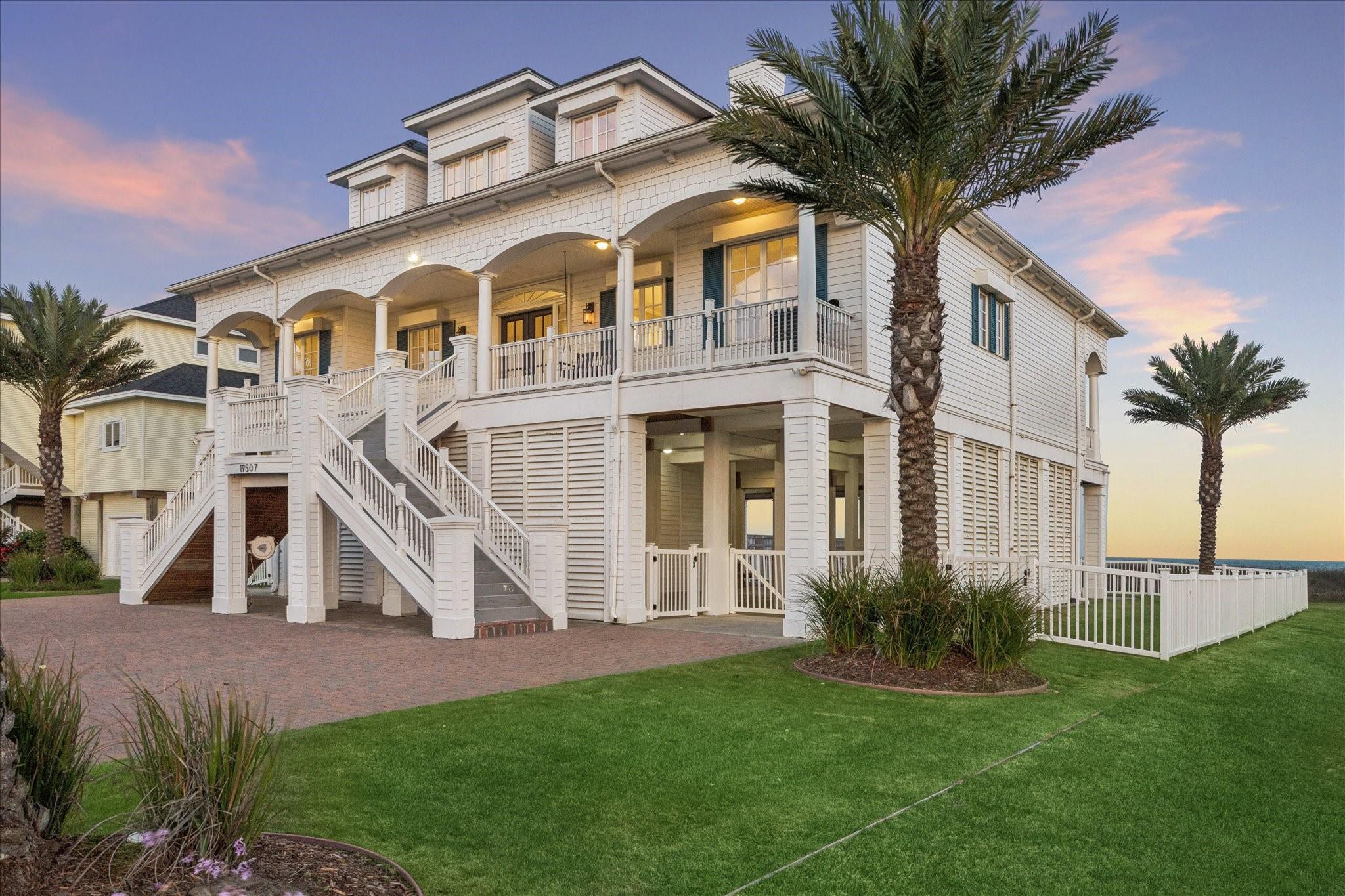 19507 Shores Drive