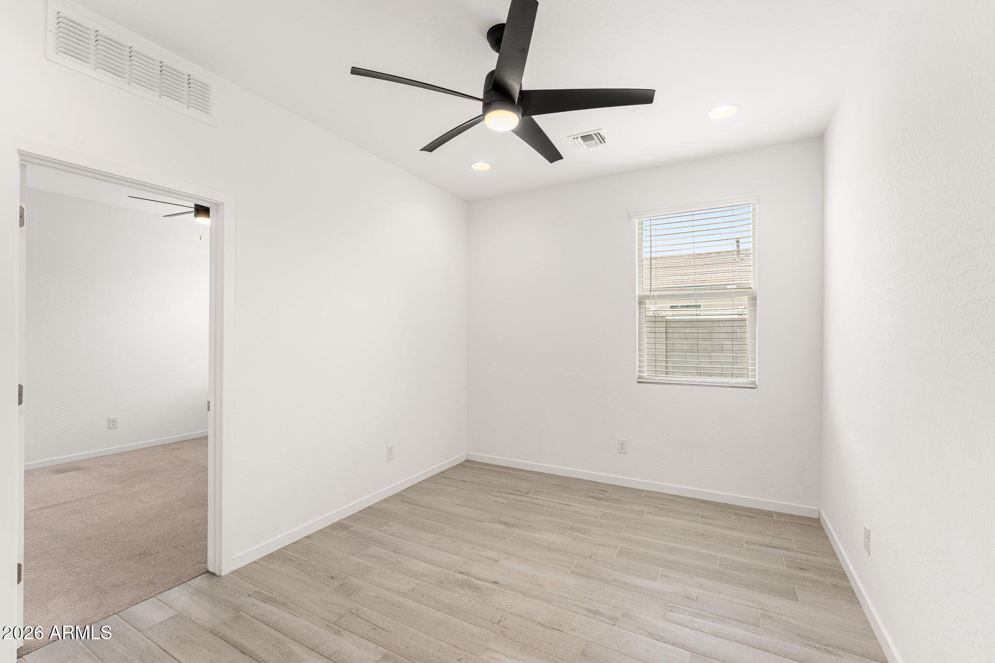 4144 E SIDESADDLE Road