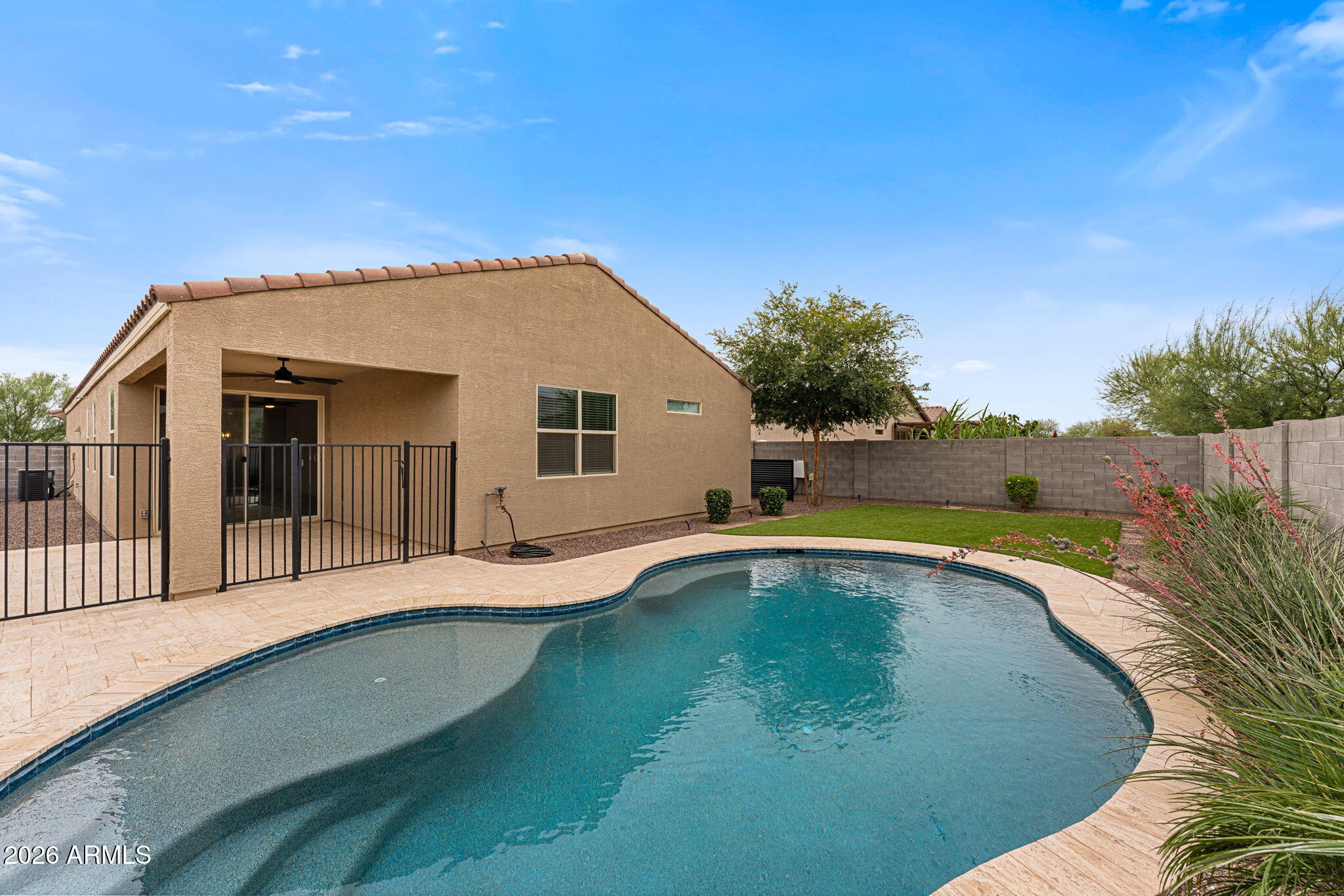 4144 E SIDESADDLE Road