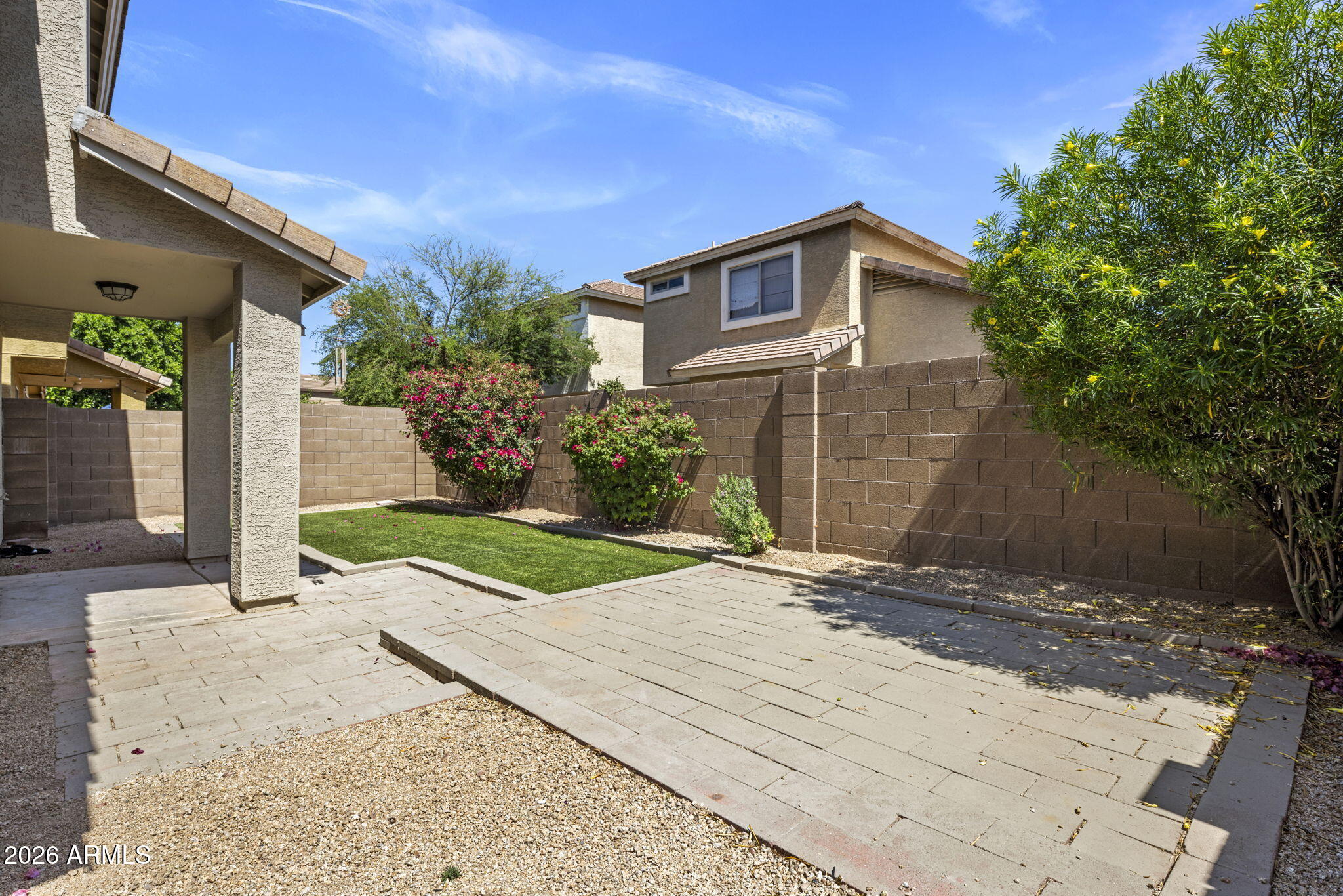 4052 E ABRAHAM Lane