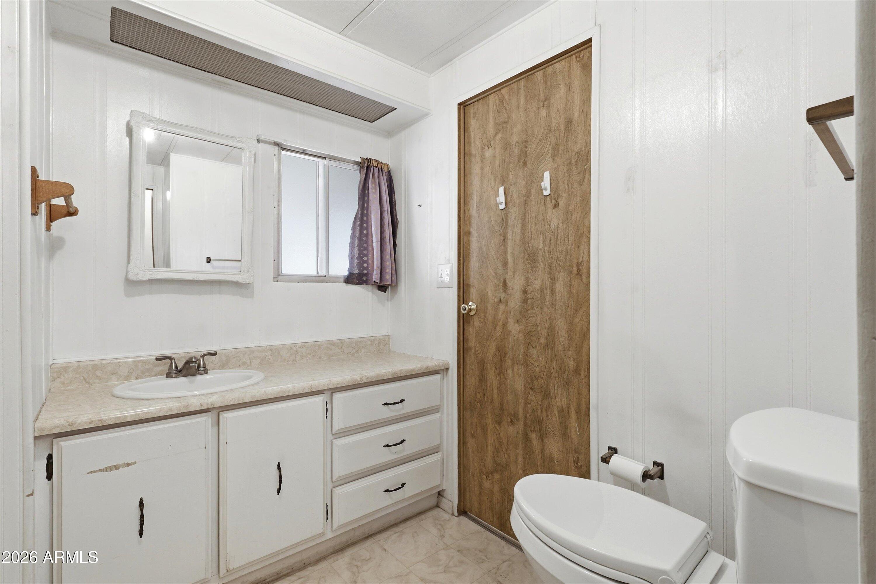 18216 N 5TH Place