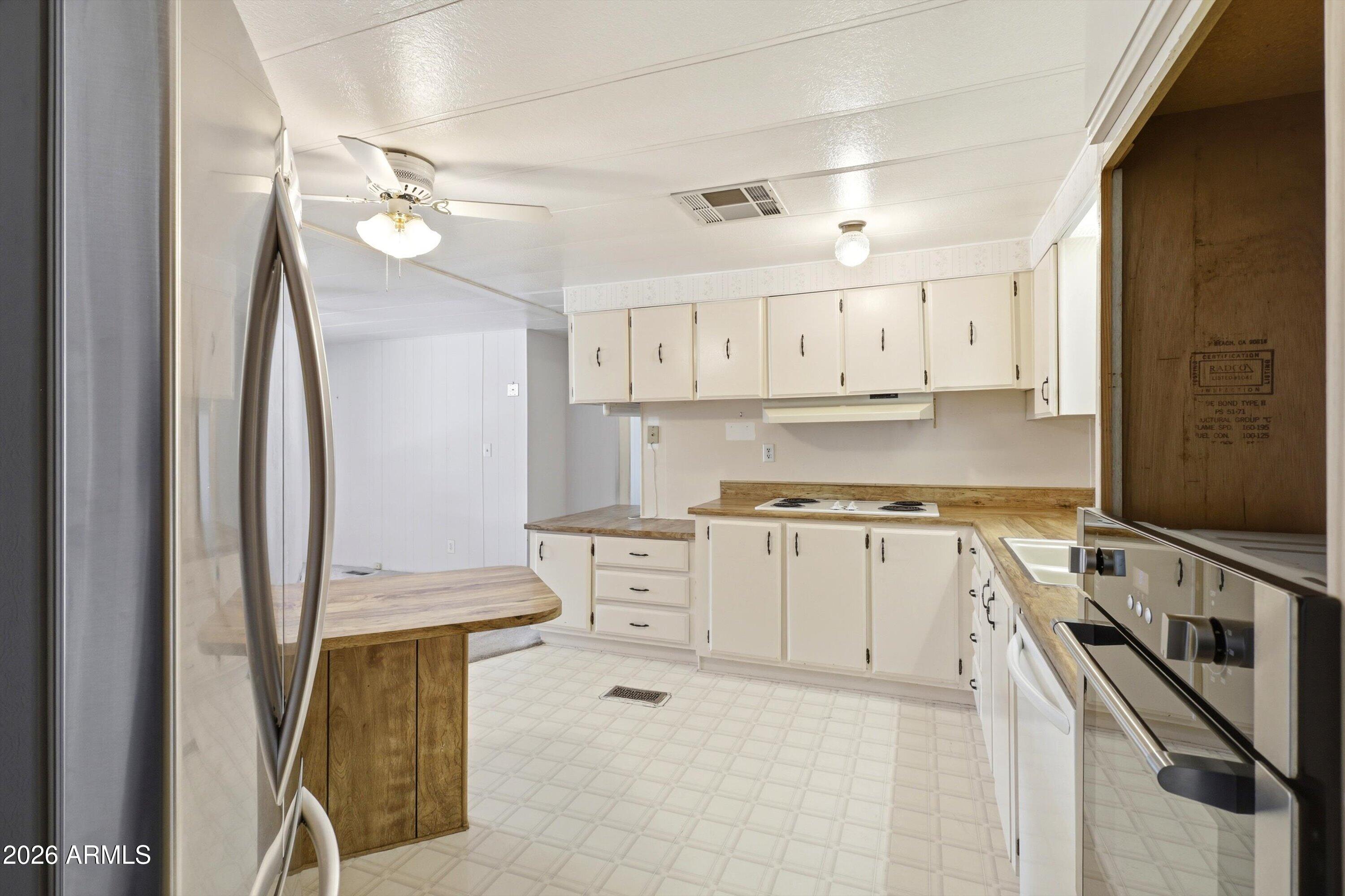 18216 N 5TH Place