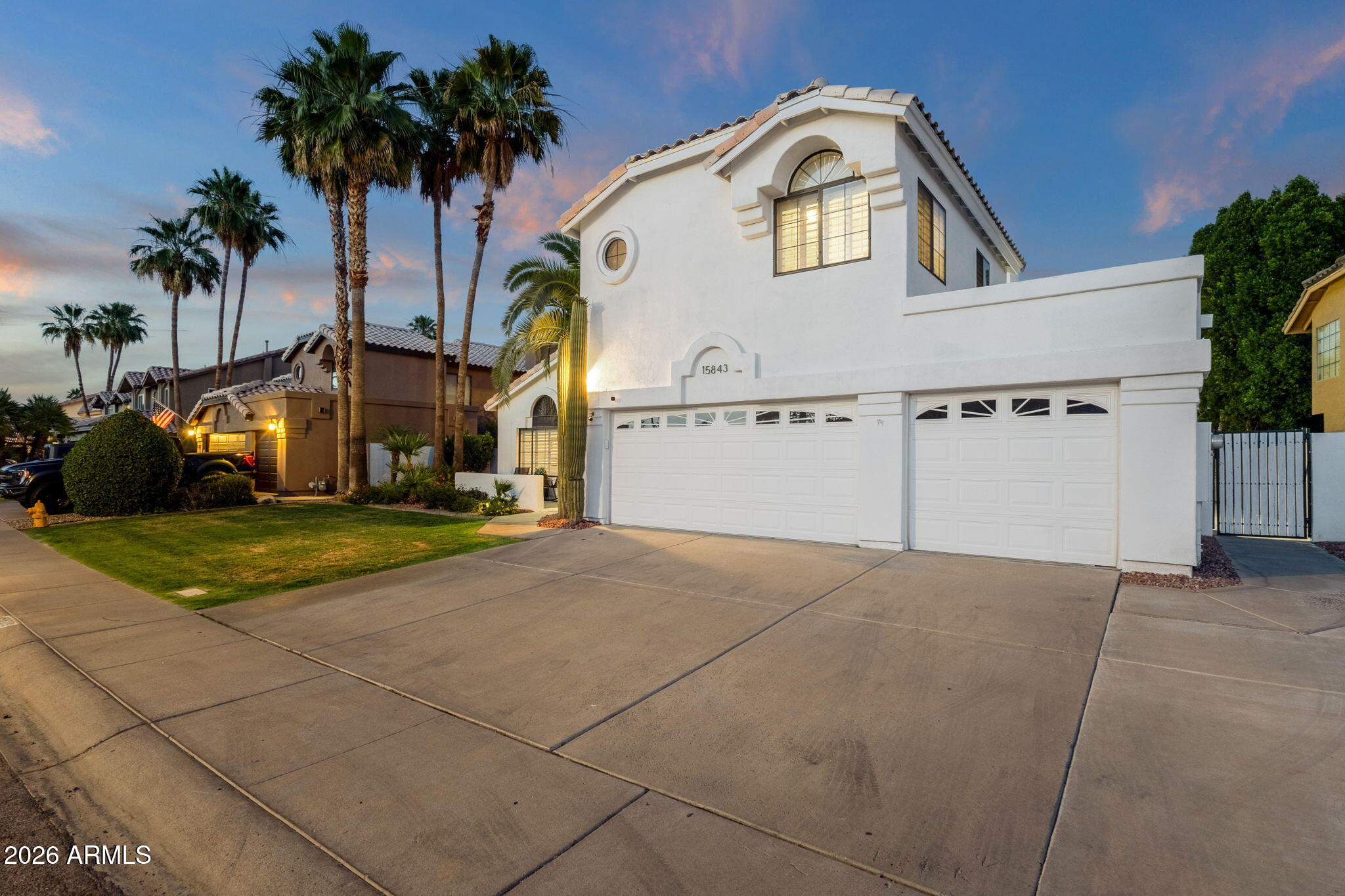 15843 S 35TH Way