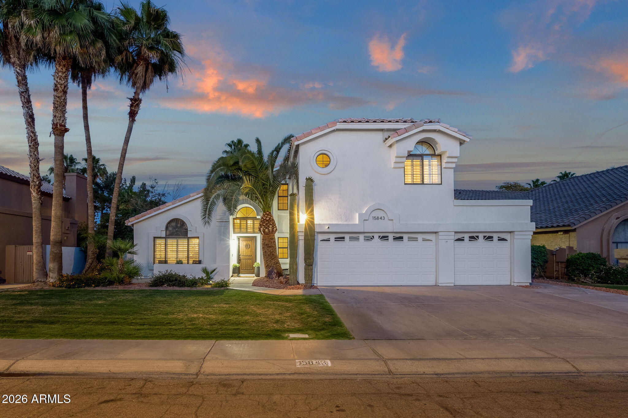 15843 S 35TH Way