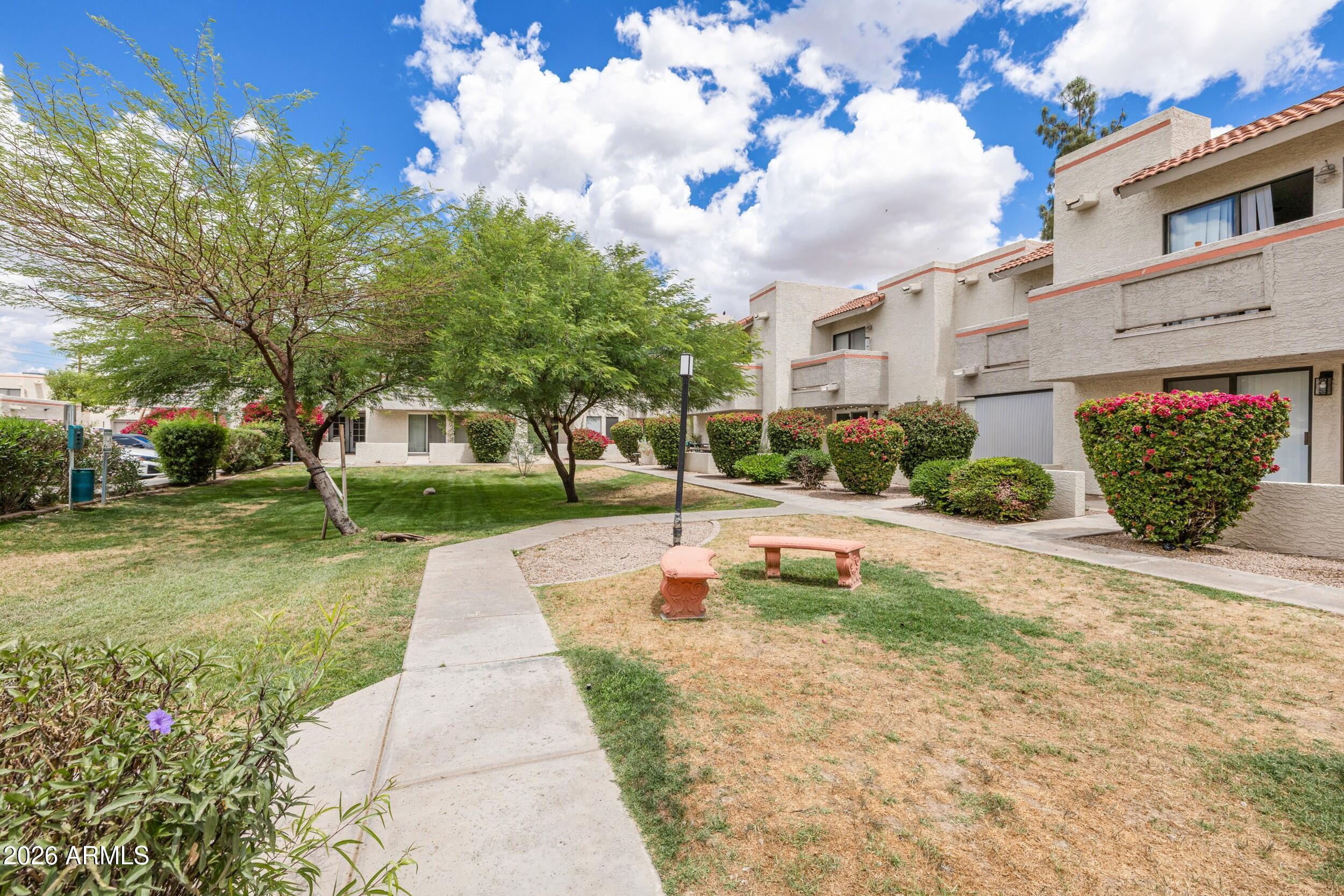 985 N GRANITE REEF Road 134