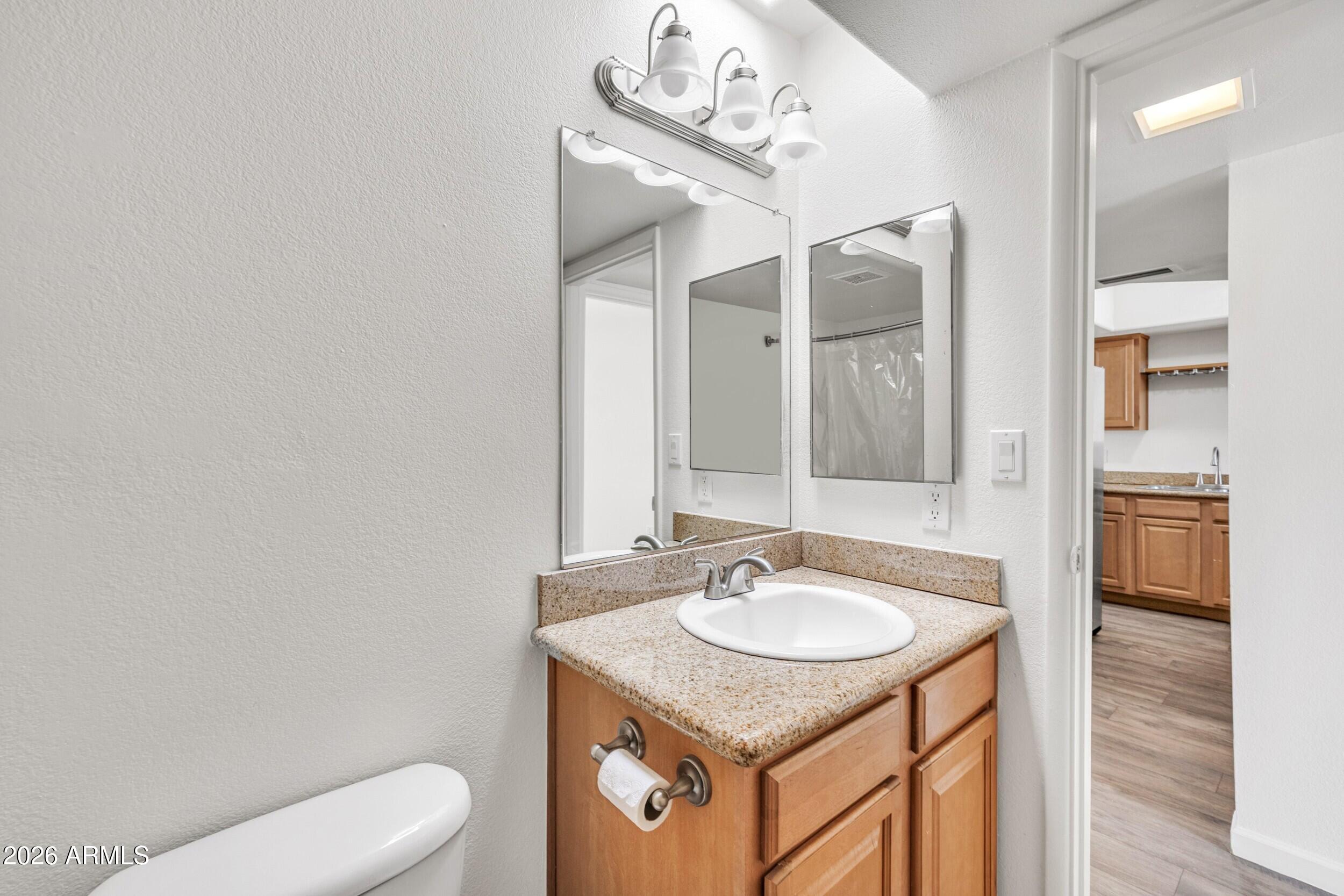 985 N GRANITE REEF Road 134