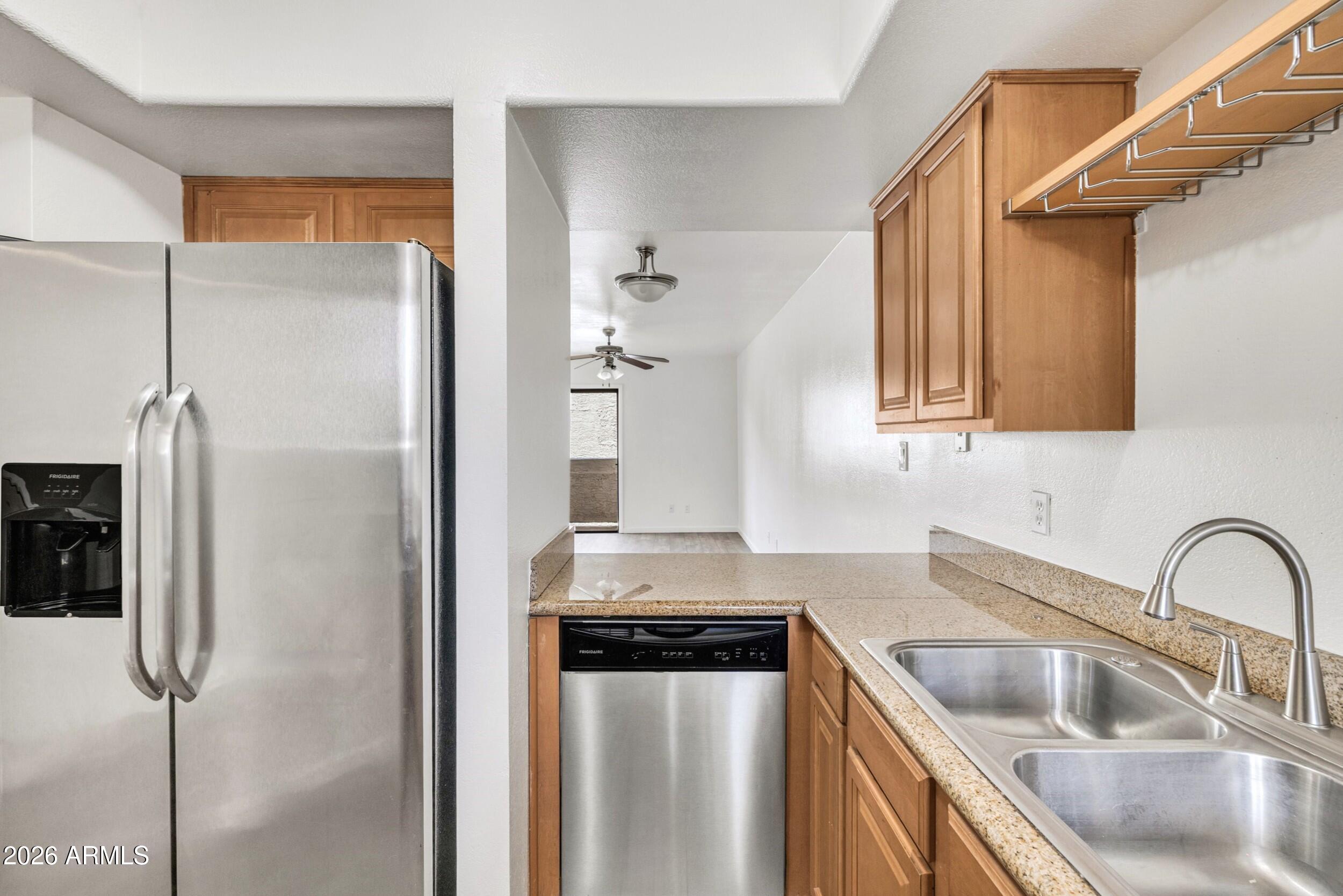 985 N GRANITE REEF Road 134